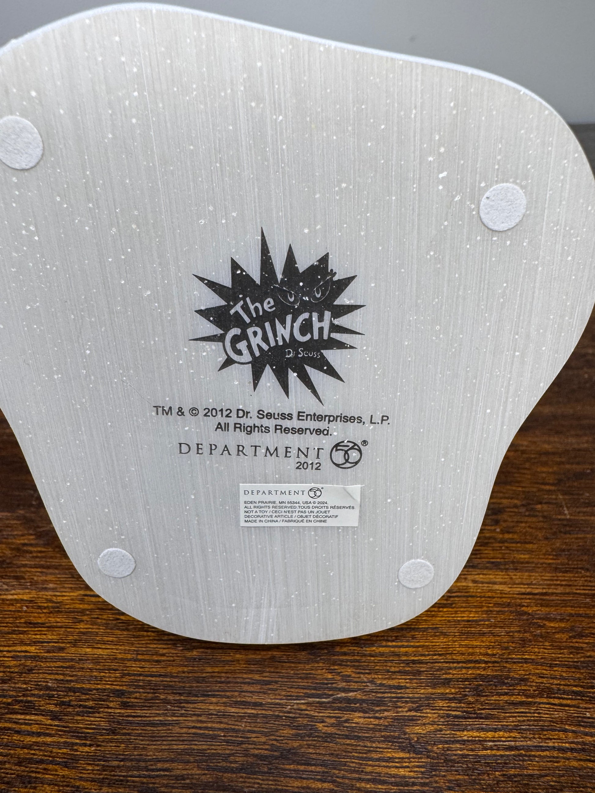 New Dept 56 A Grinch Village "Welcome Xmas- Xmas Day"