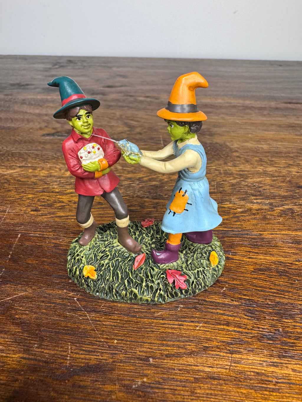 New Dept 56 Snow Village Halloween Accessory "The Squirting Frog Trick"