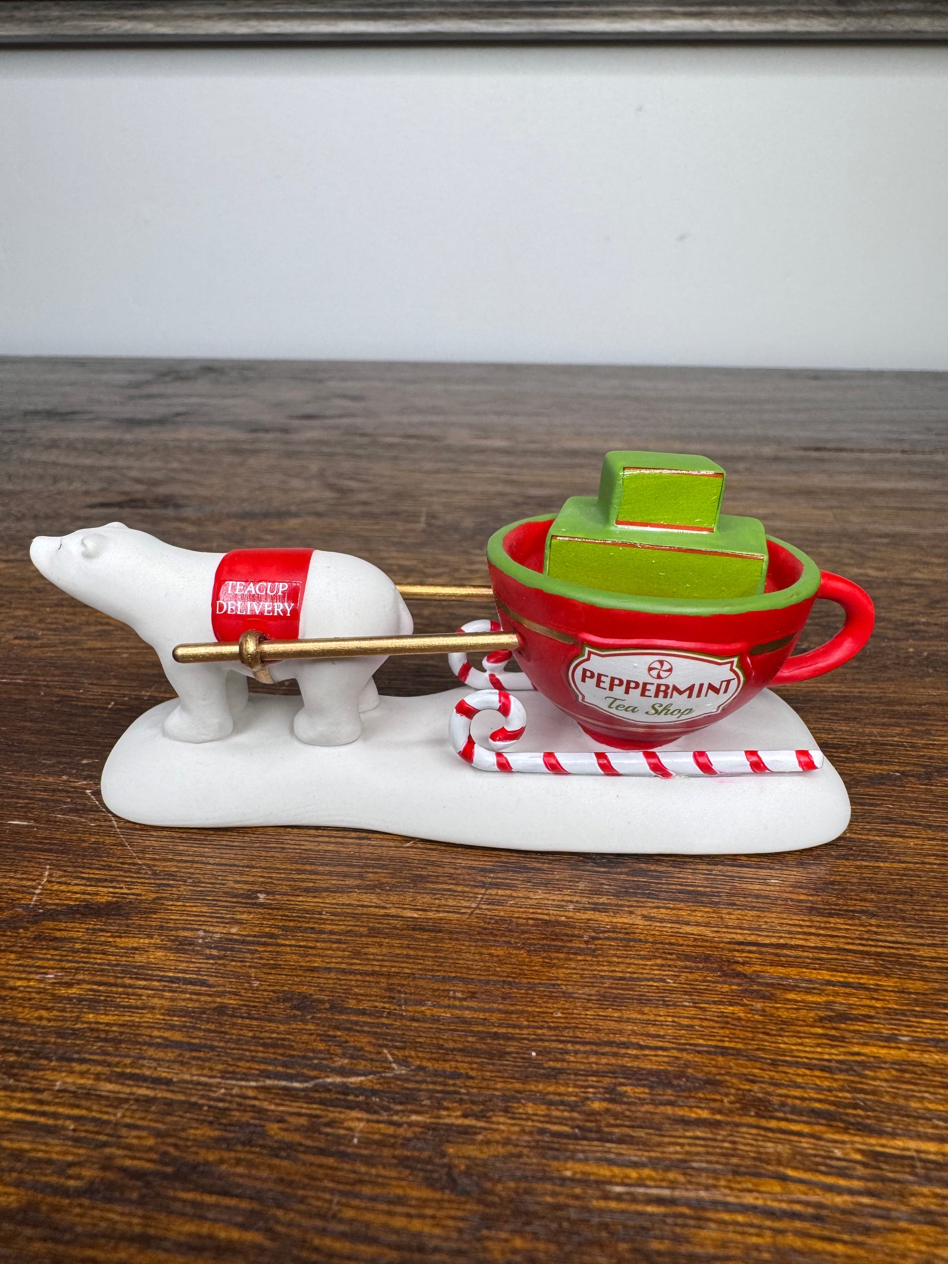 New Dept 56 North Pole Village Accessory "Teacup Delivery Service"