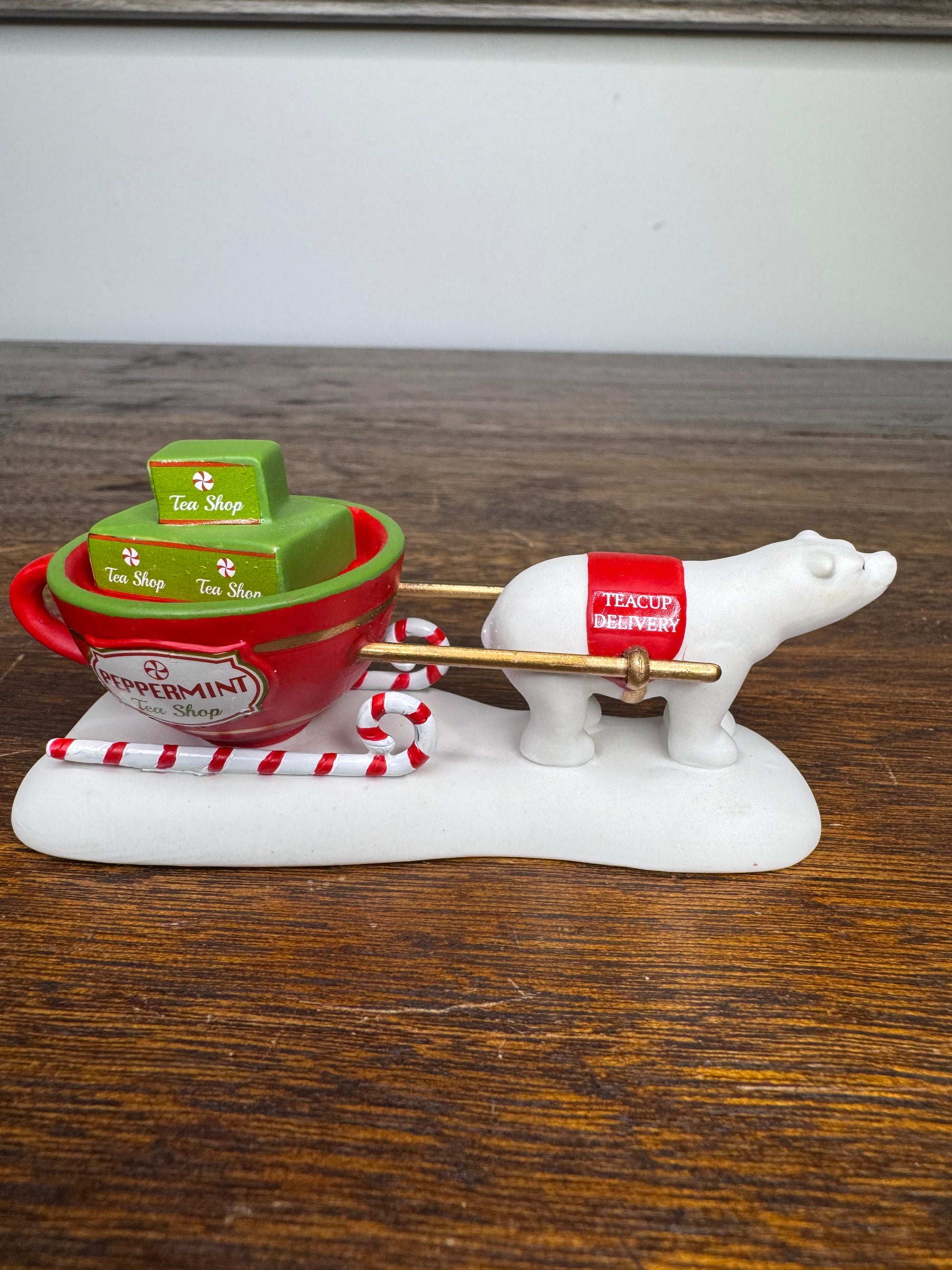 New Dept 56 North Pole Village Accessory "Teacup Delivery Service"