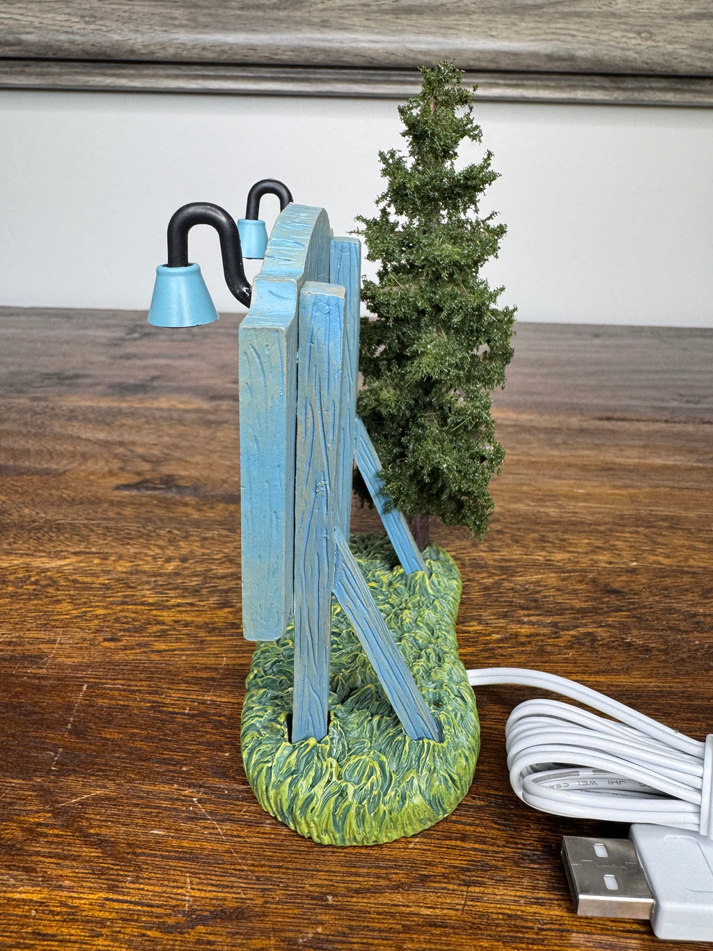 New Dept 56 Hot Properties Village "Where Everyone Fits In" Light up Schitt's Creek Billboard