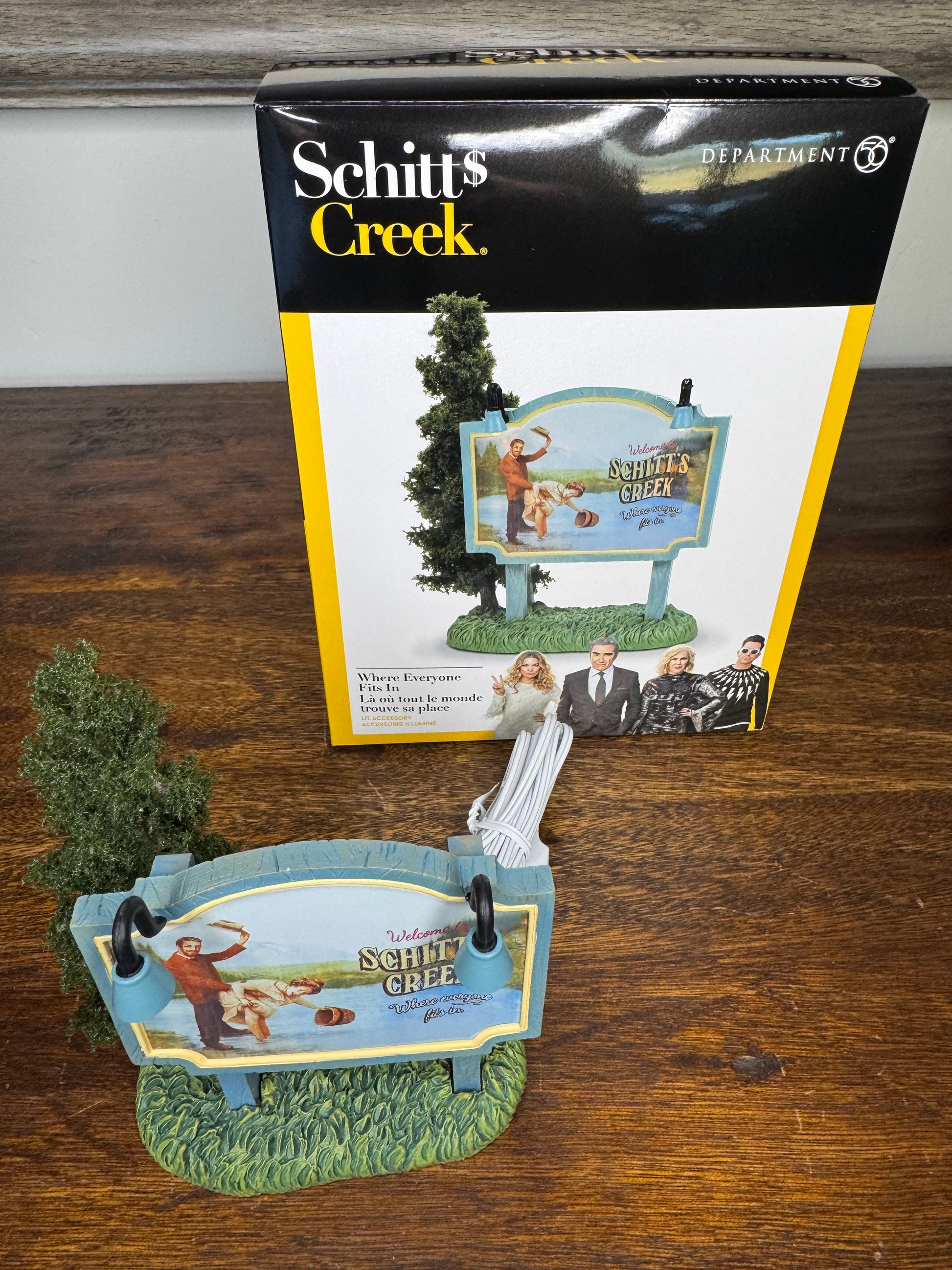 New Dept 56 Hot Properties Village "Where Everyone Fits In" Light up Schitt's Creek Billboard