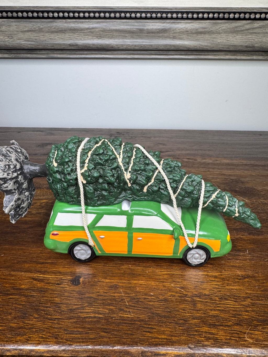 New Dept 56 Snow Village Griswold Family Christmas