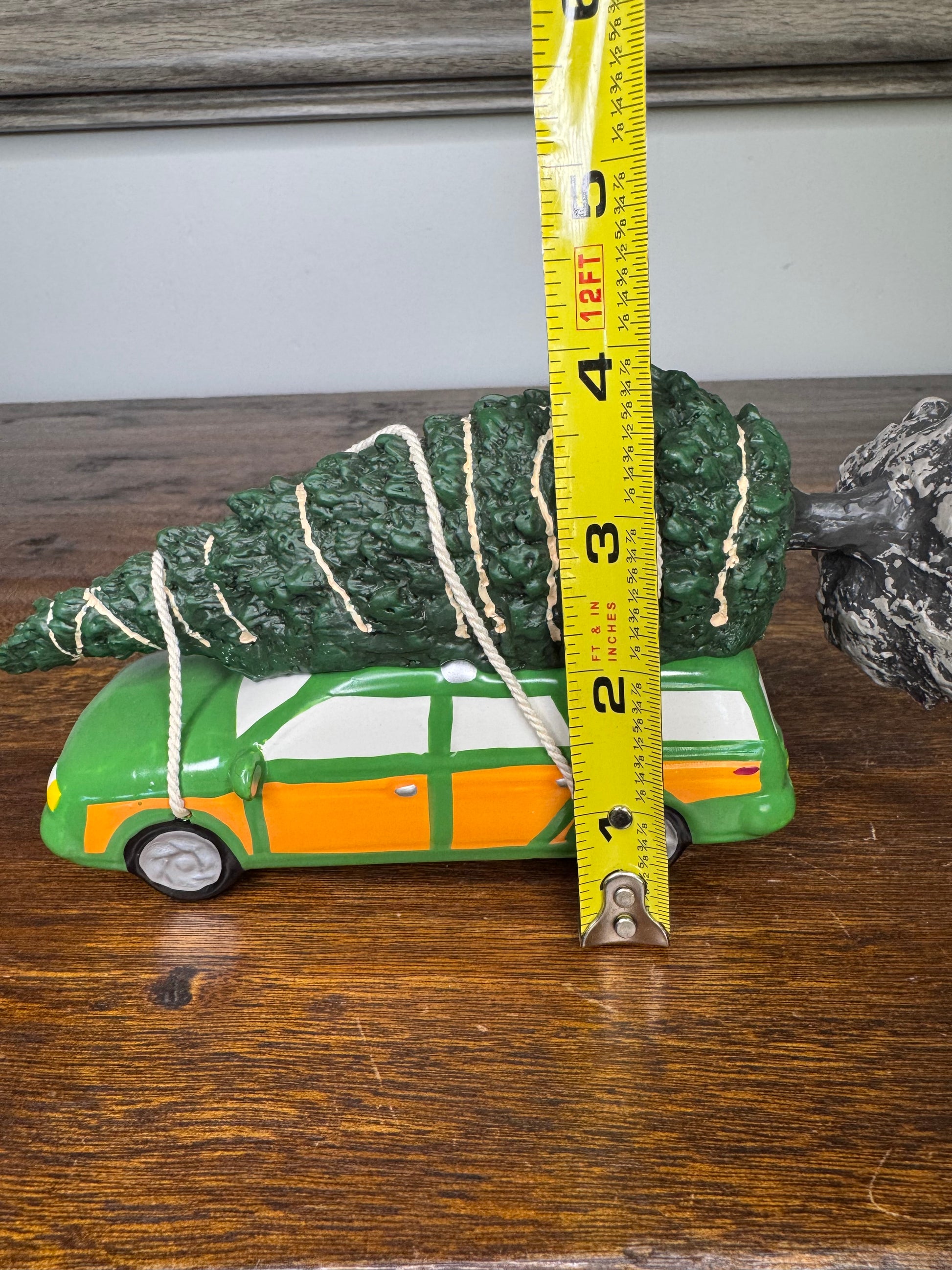 New Dept 56 Snow Village Griswold Family Christmas