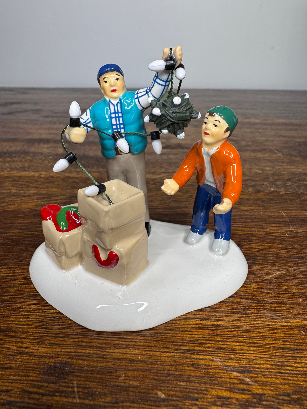 New Dept 56 Snow Village Christmas Vacation "Clark and Rusty Continue Tradition"