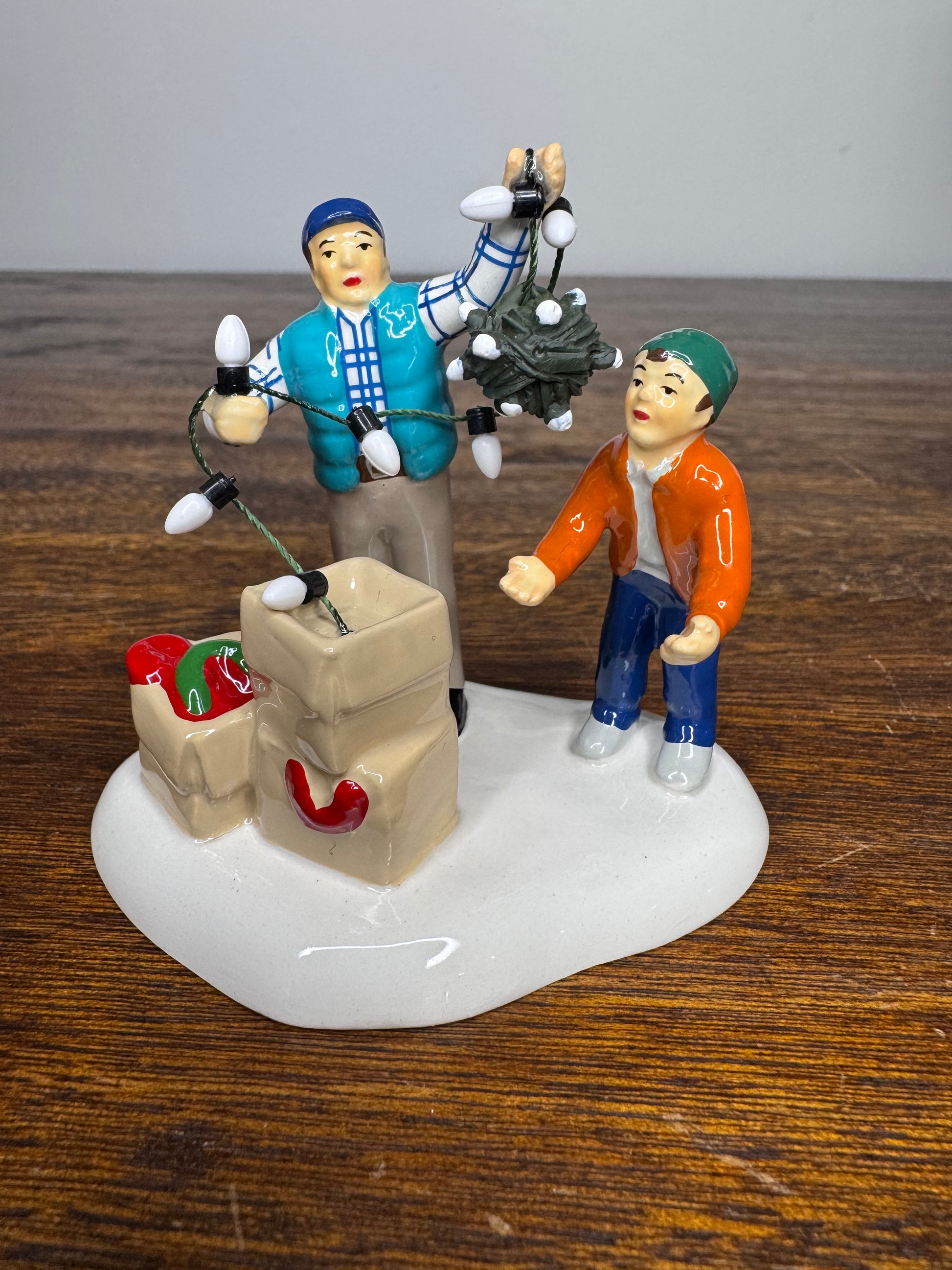 New Dept 56 Snow Village Christmas Vacation "Clark and Rusty Continue Tradition"