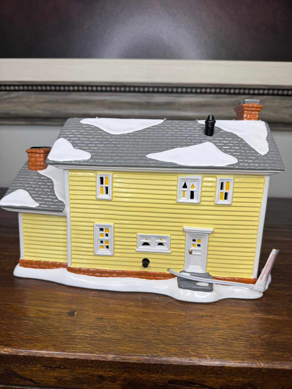 New Dept 56 National Lampoon's Christmas Vacation Griswold's Holiday House Light Up Building
