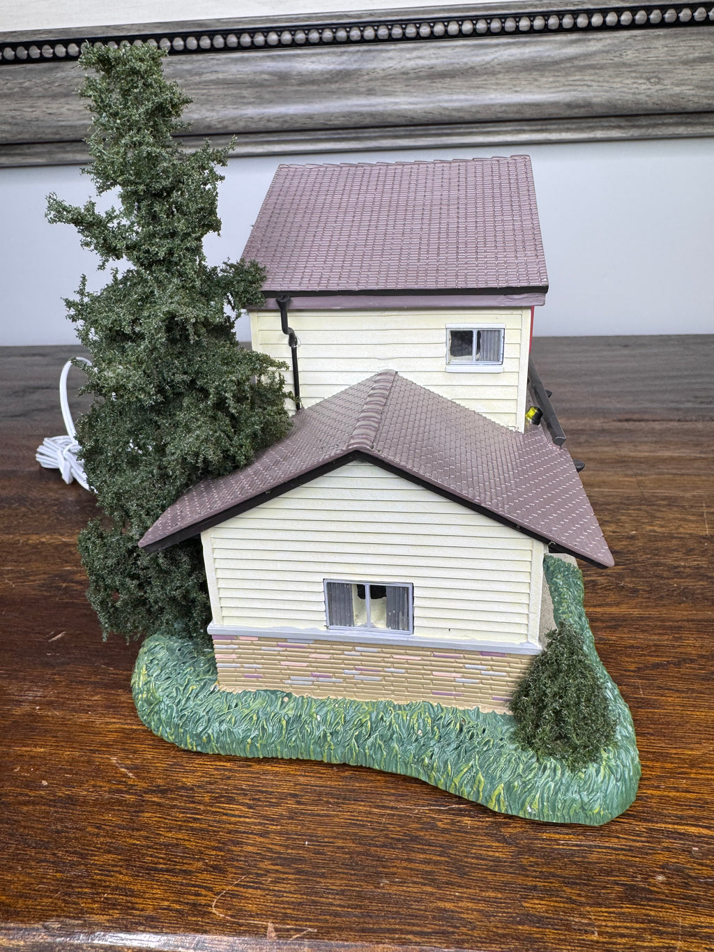 New Dept 56 Hot Properties Village "Rosebud Motel" Light Up Building Schitt's Creek