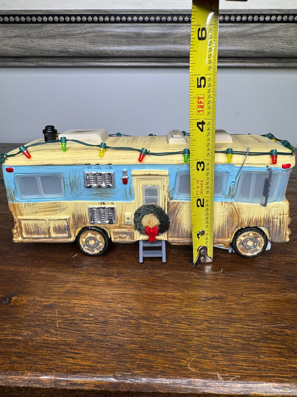 New Dept 56 Snow Village National Lampoon's Christmas Vacation Cousin Eddie's RV, Light Up