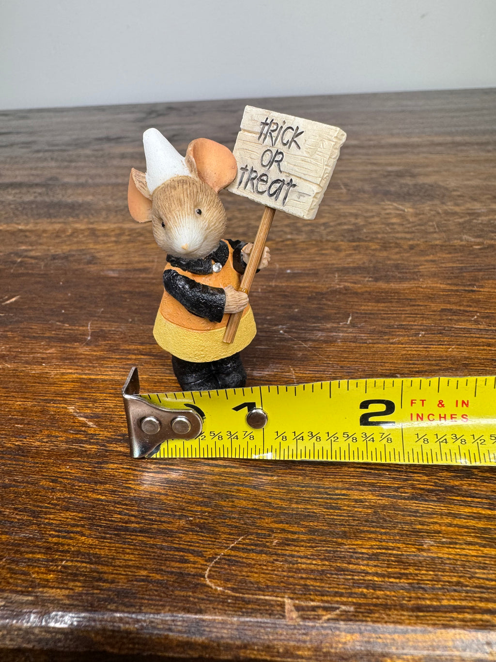 New Enesco Tails With Heart Candy Corn Mouse Figurine