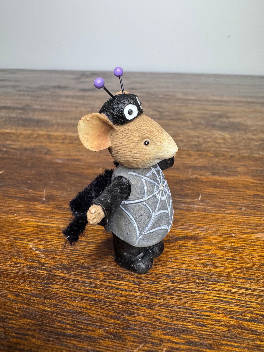 New Enesco Tails With Heart Spider Mouse Figurine