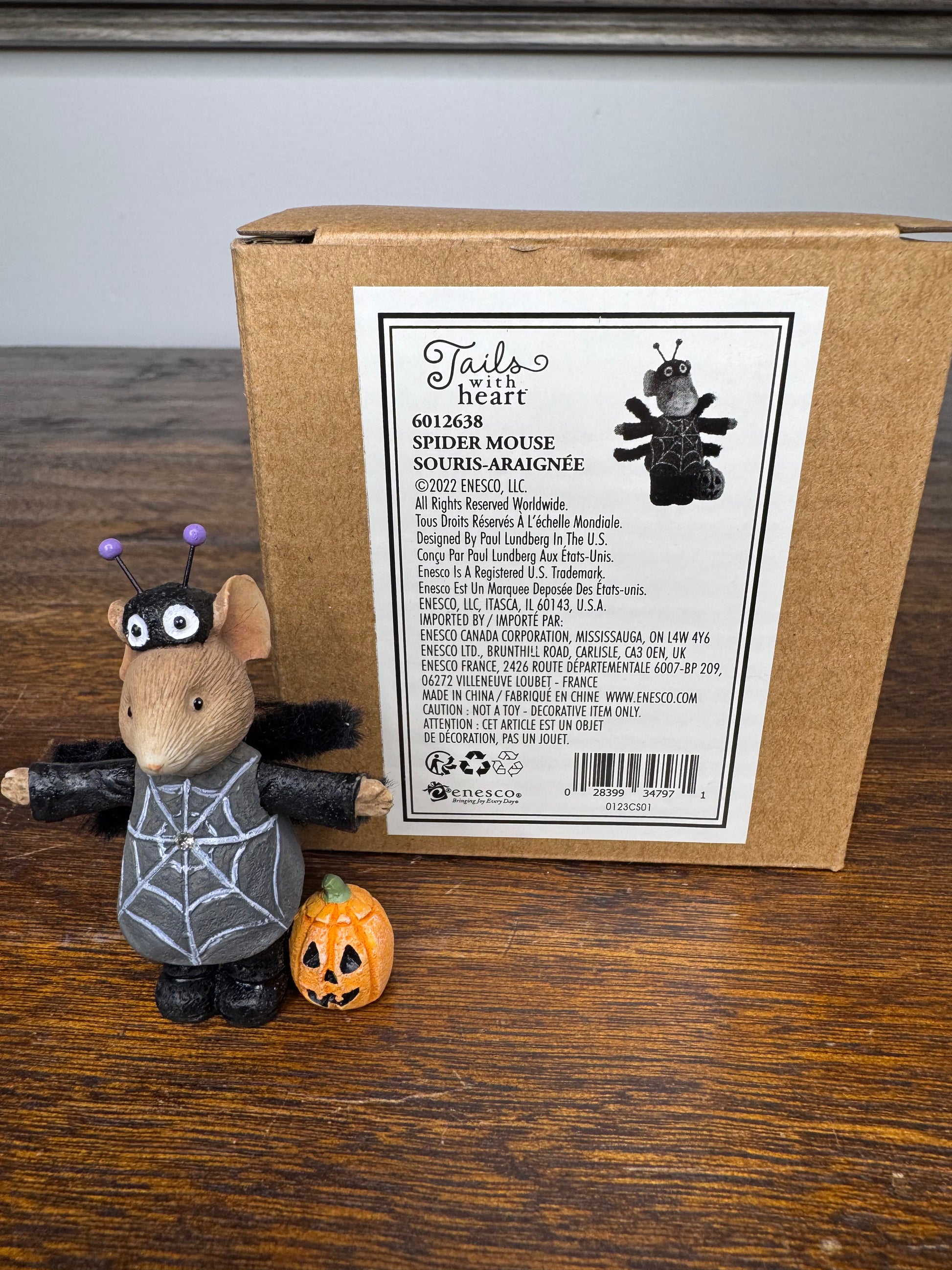 New Enesco Tails With Heart Spider Mouse Figurine