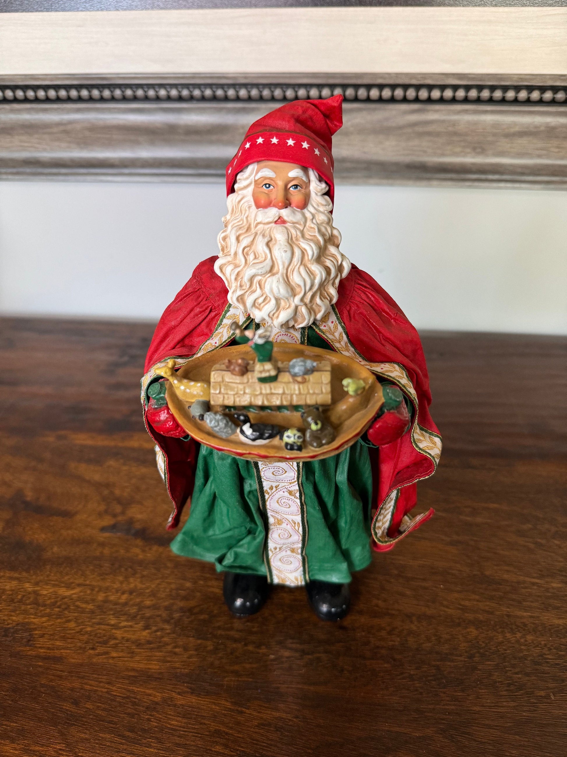 1995 Possible Dreams Clothtique “Santa and the Ark”