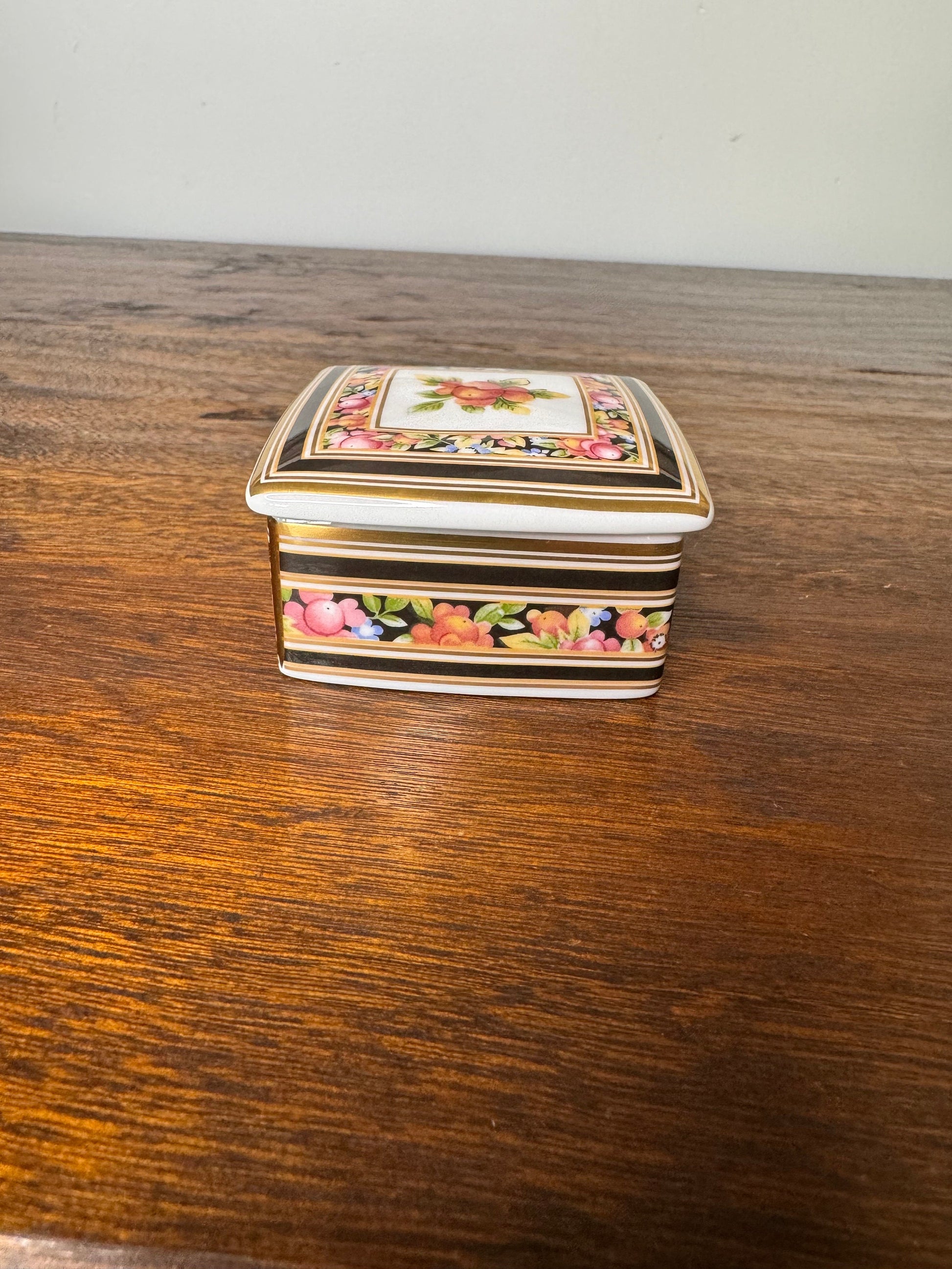 Vintage Wedgewood Clio Trinket Box