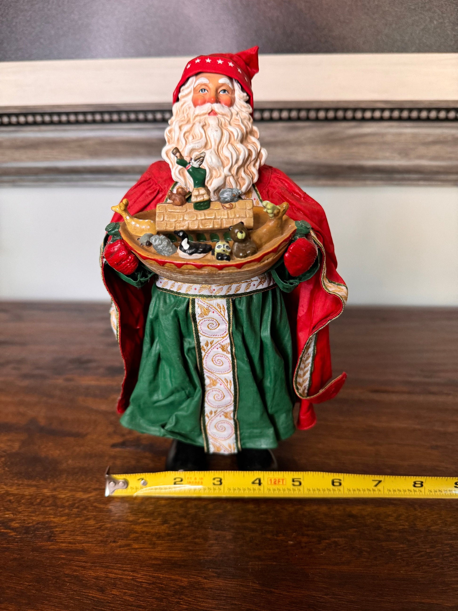 1995 Possible Dreams Clothtique “Santa and the Ark”