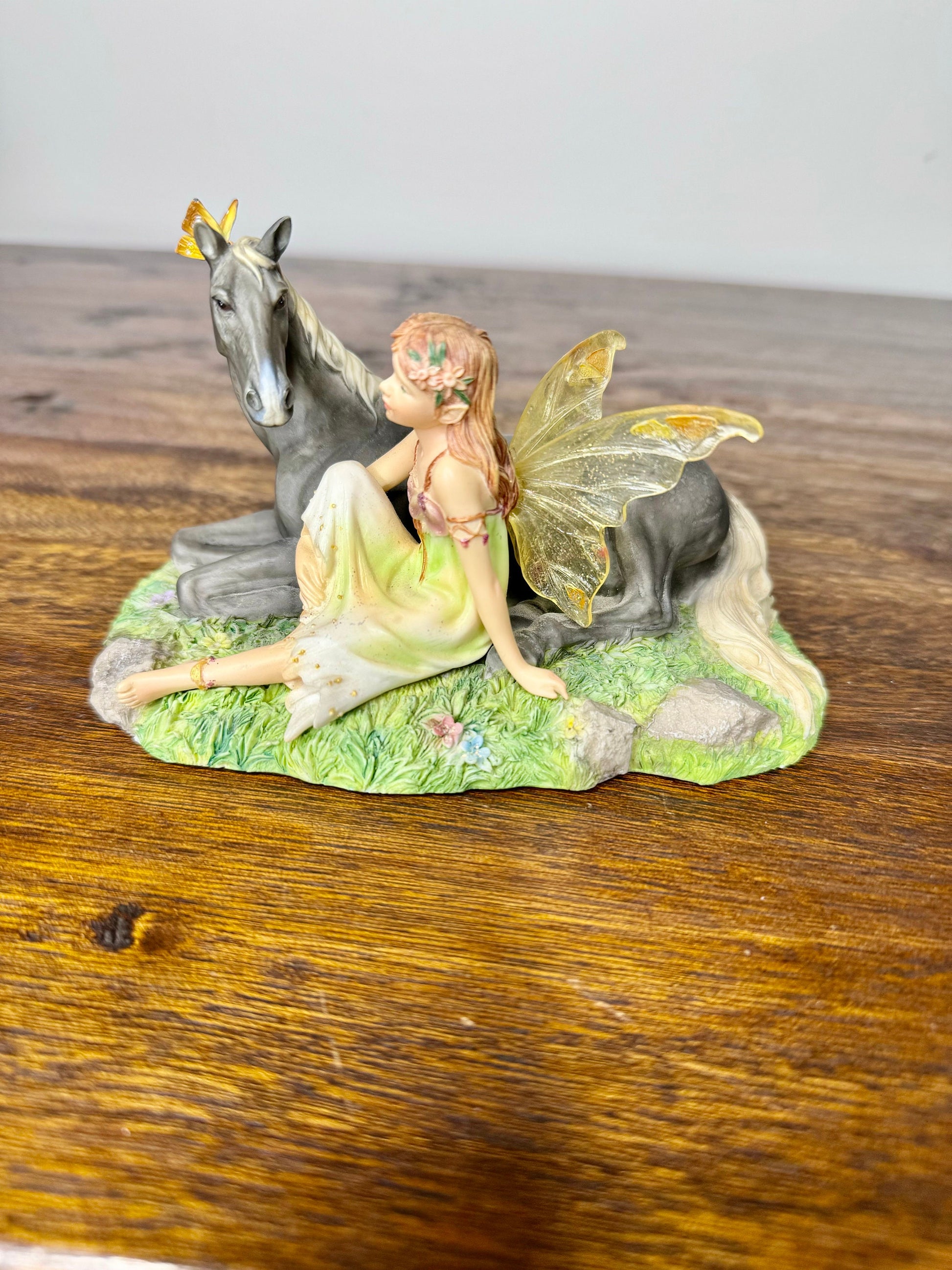 2007 Faerie Glen “Harmony” fairy (505)