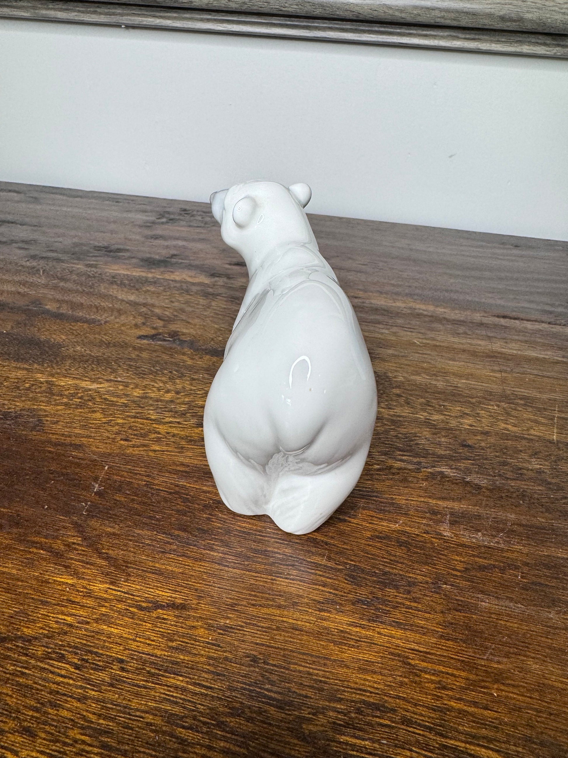 Vintage Lladro Polar Bear #1207