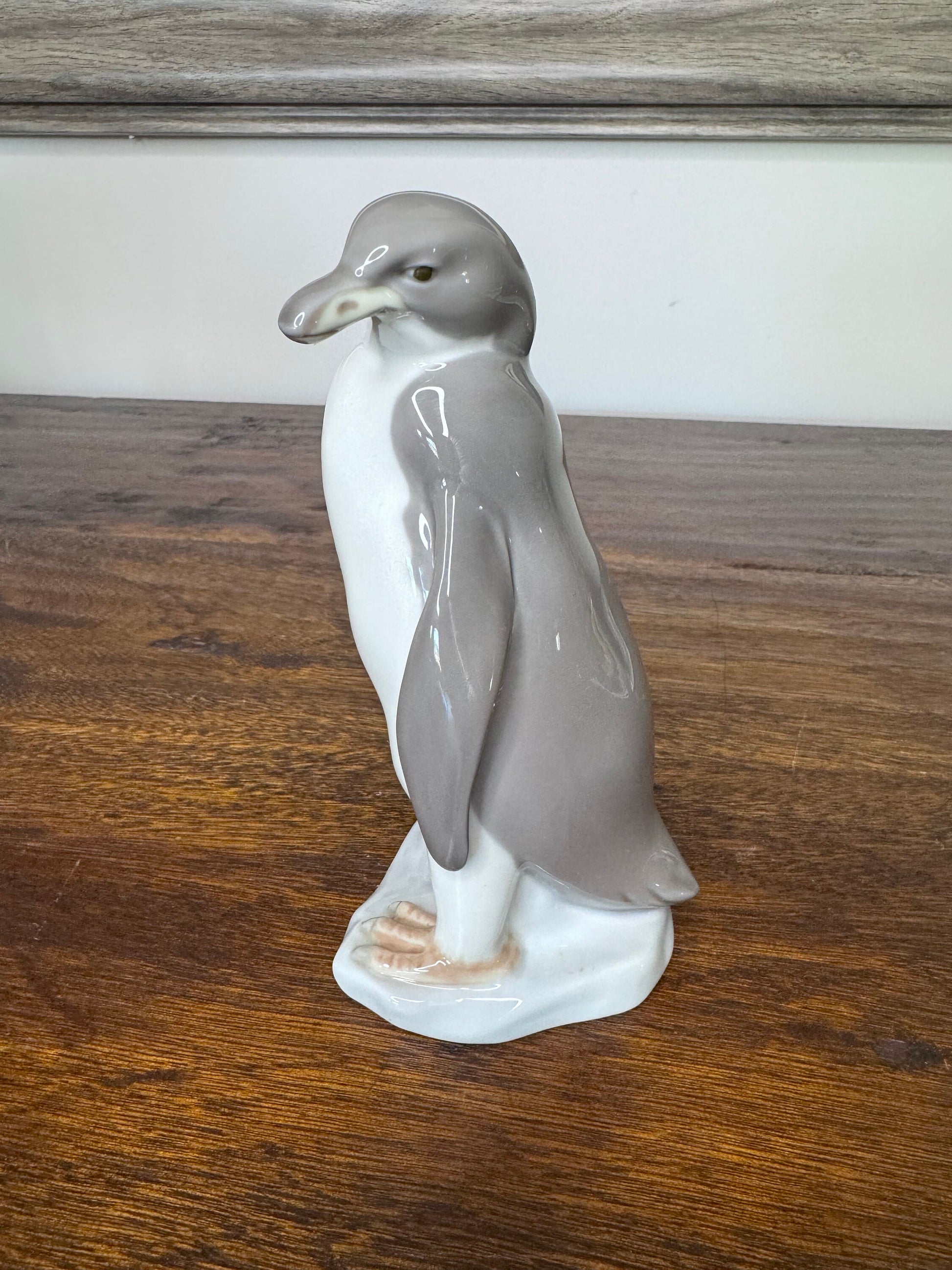 Lladro Porcelain Penguin #5248