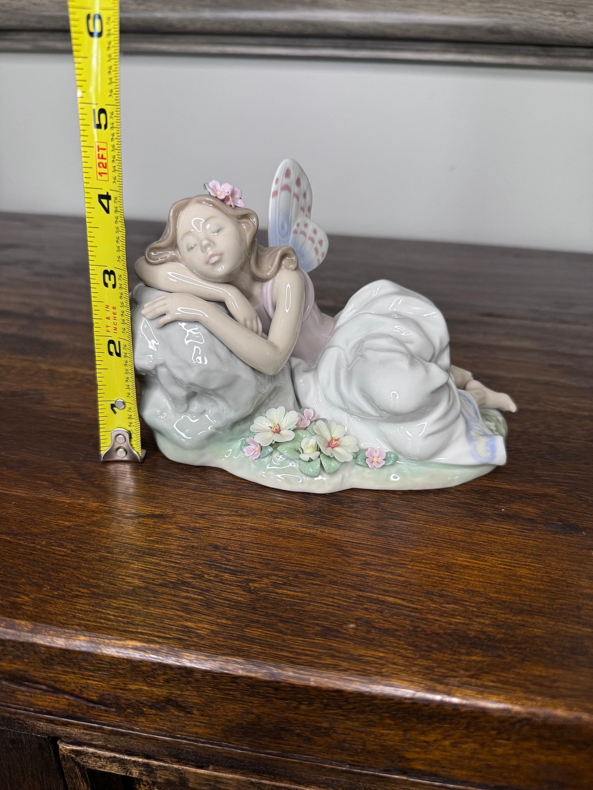 Retired Lladro Privilege Piece #7694 “Princess of Fairies