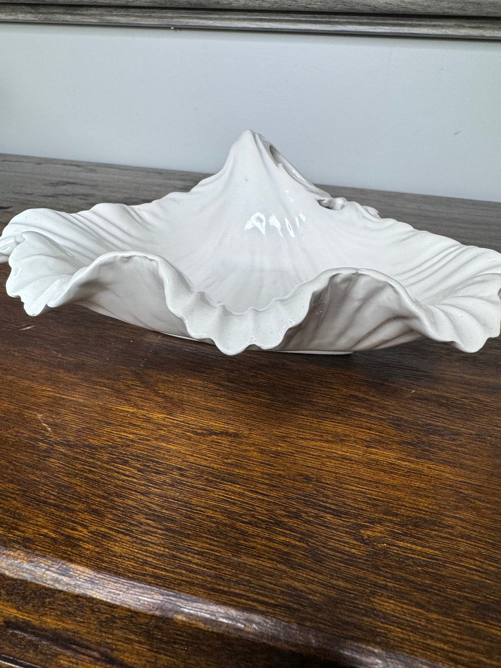 Vintage Whittier Potteries California 801 scalloped shell dish