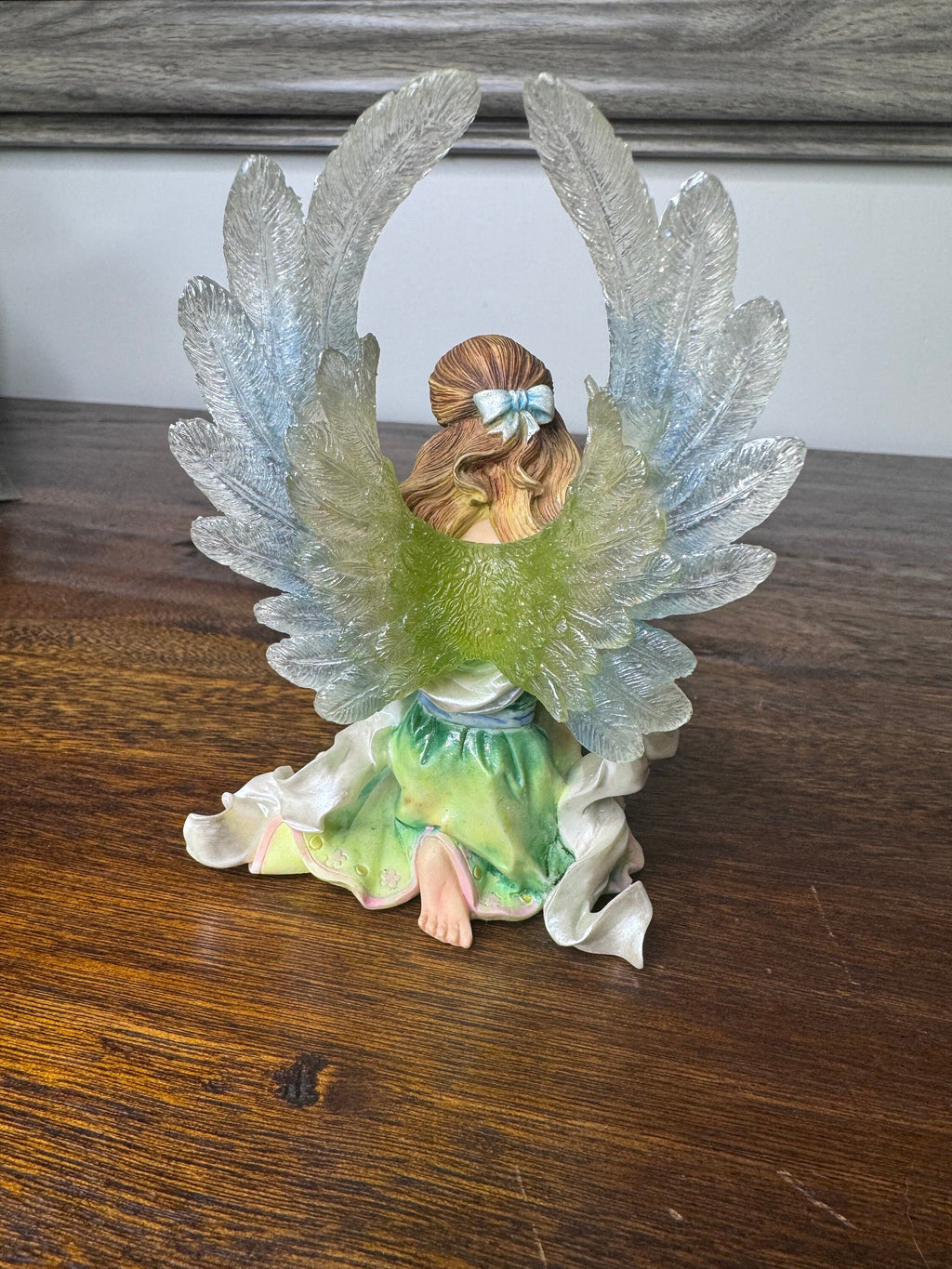 2001 Angels Around Us by Munro “ Protection” Angel