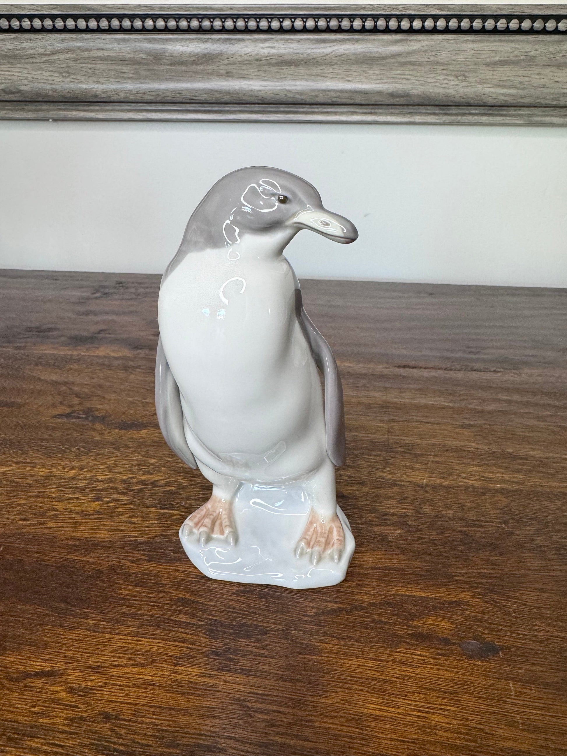 Lladro Porcelain Penguin #5248