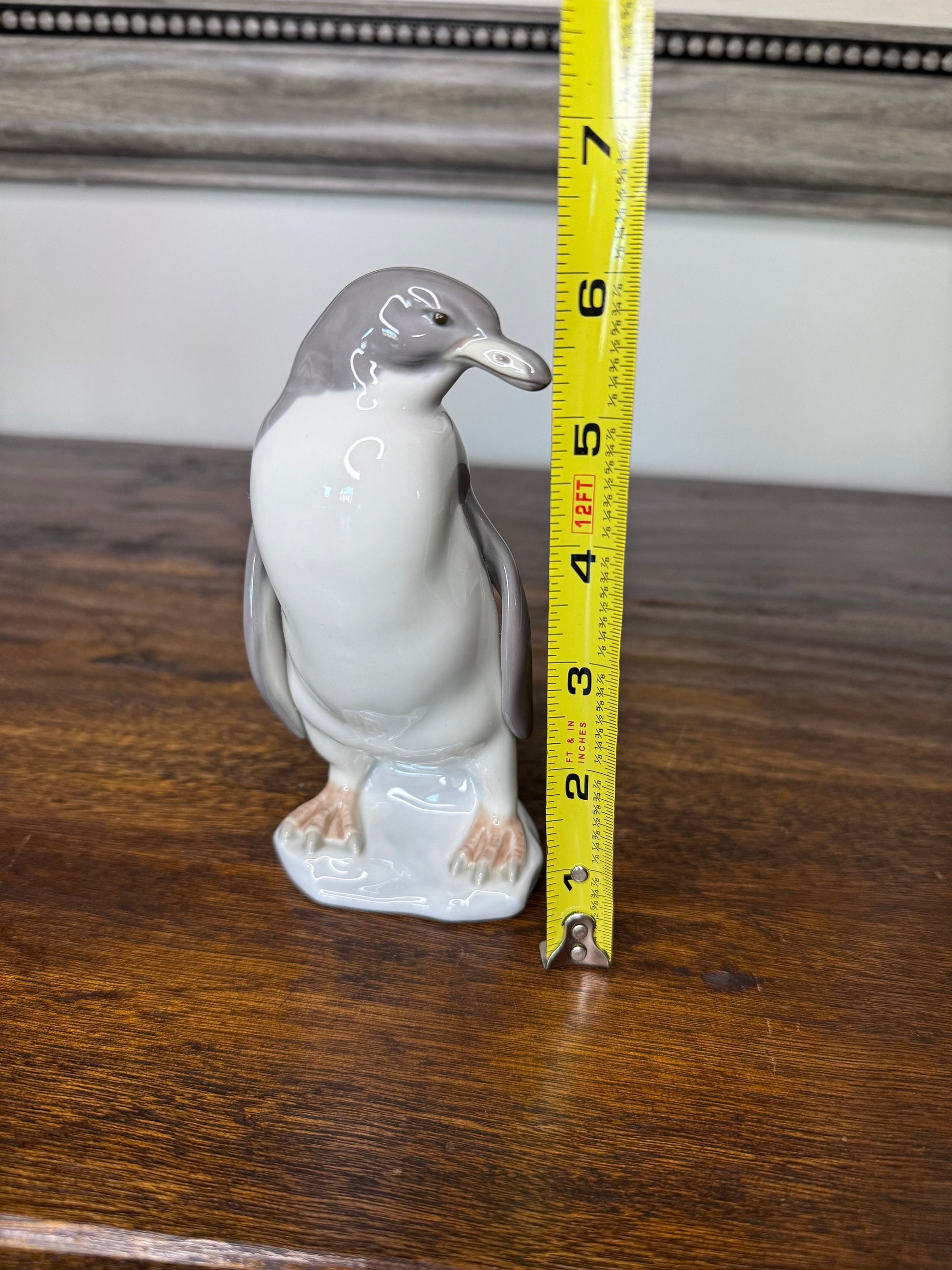 Lladro Porcelain Penguin #5248