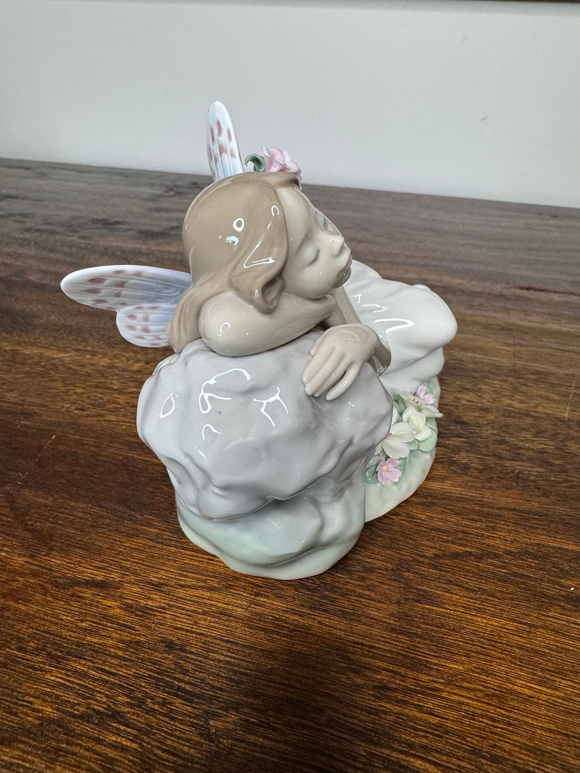 Retired Lladro Privilege Piece #7694 “Princess of Fairies