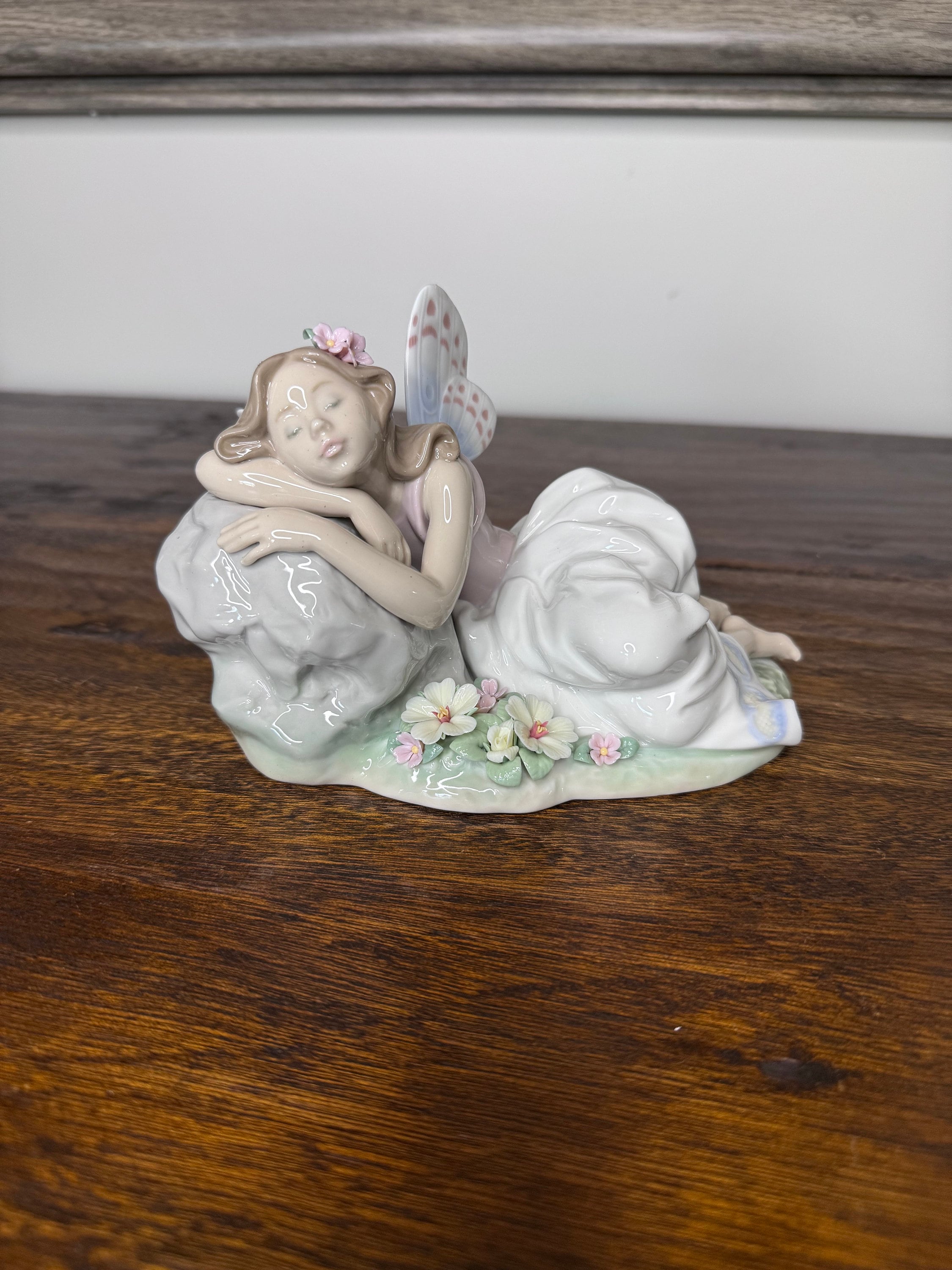 Retired Lladro Privilege Piece #7694 “Princess of Fairies