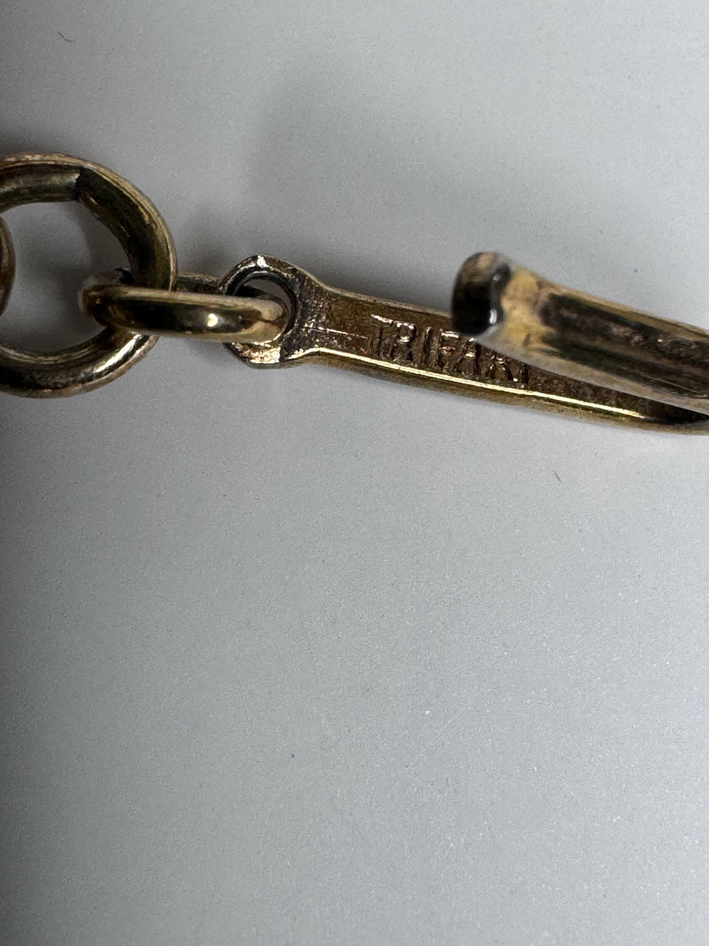 Vintage Trifari Milk Glass Leaf Choker Necklace