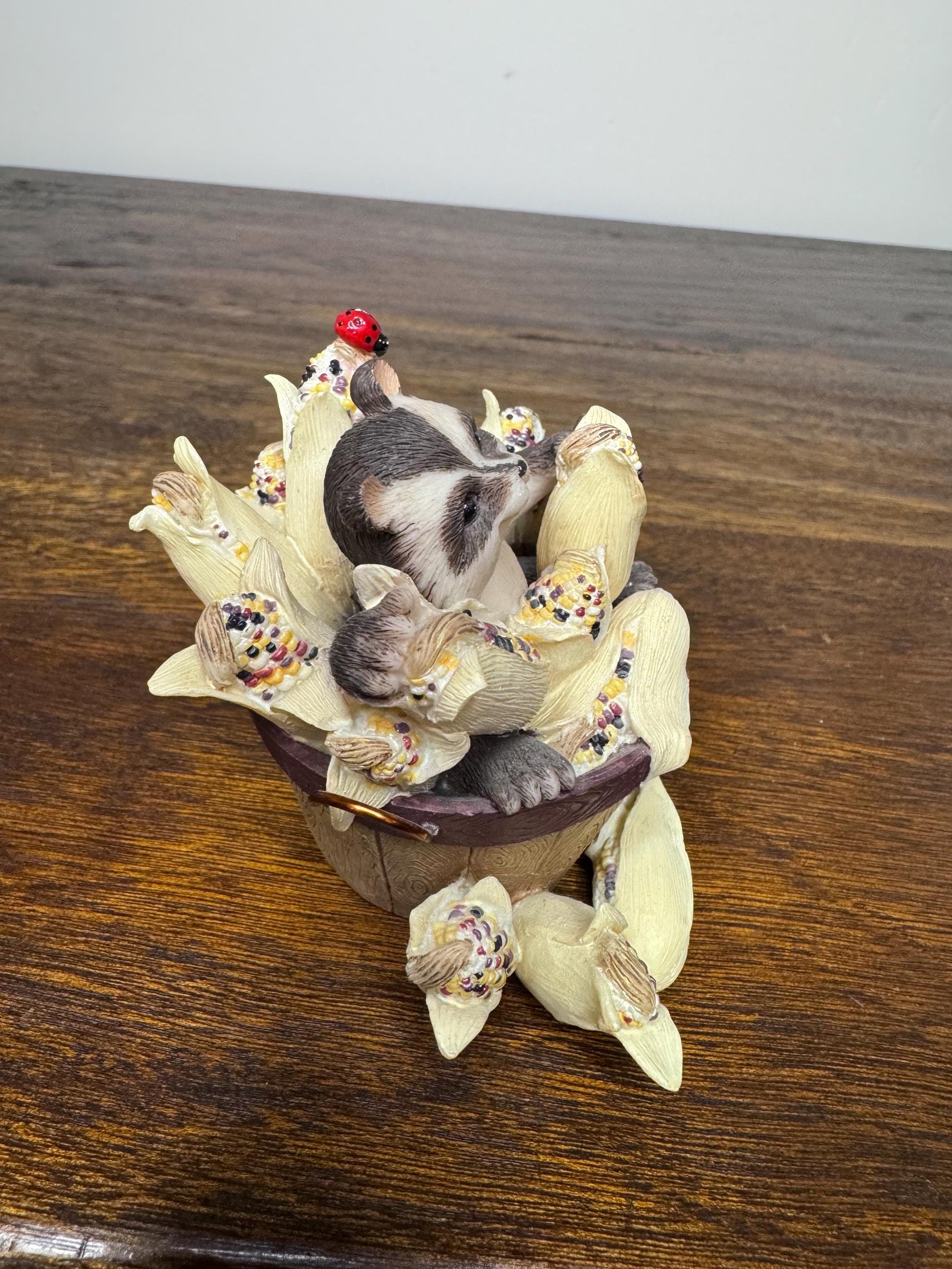 Fitz and Floyd Charming Tails “I’m All Ears” Racoon