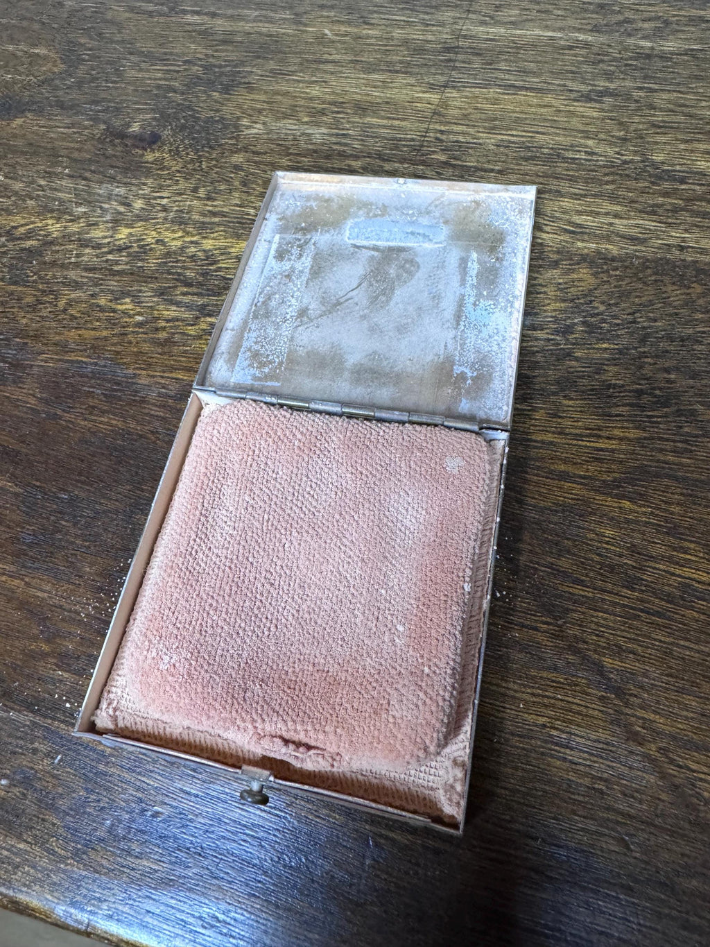 Vintage Make Up Compact