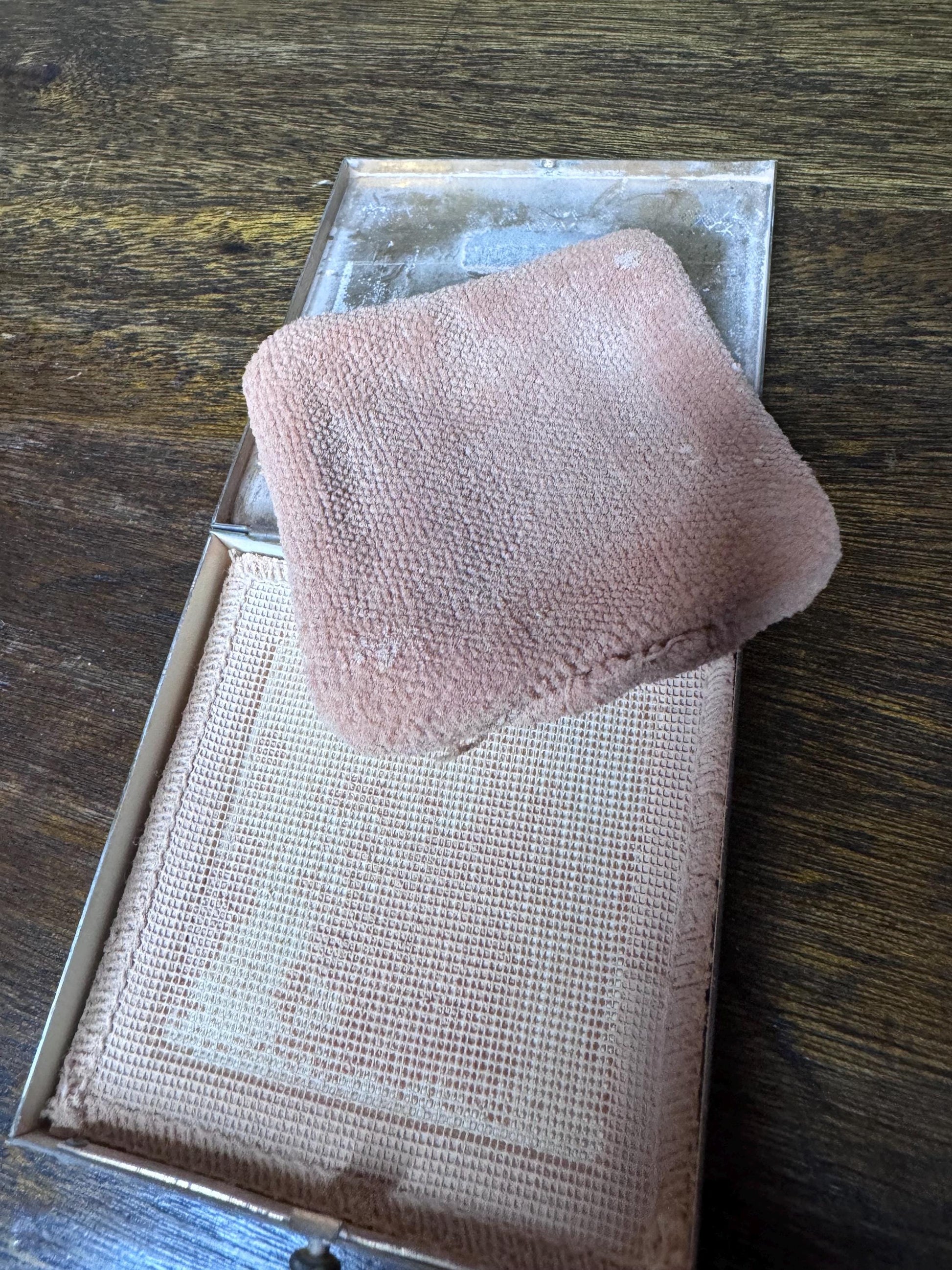 Vintage Make Up Compact