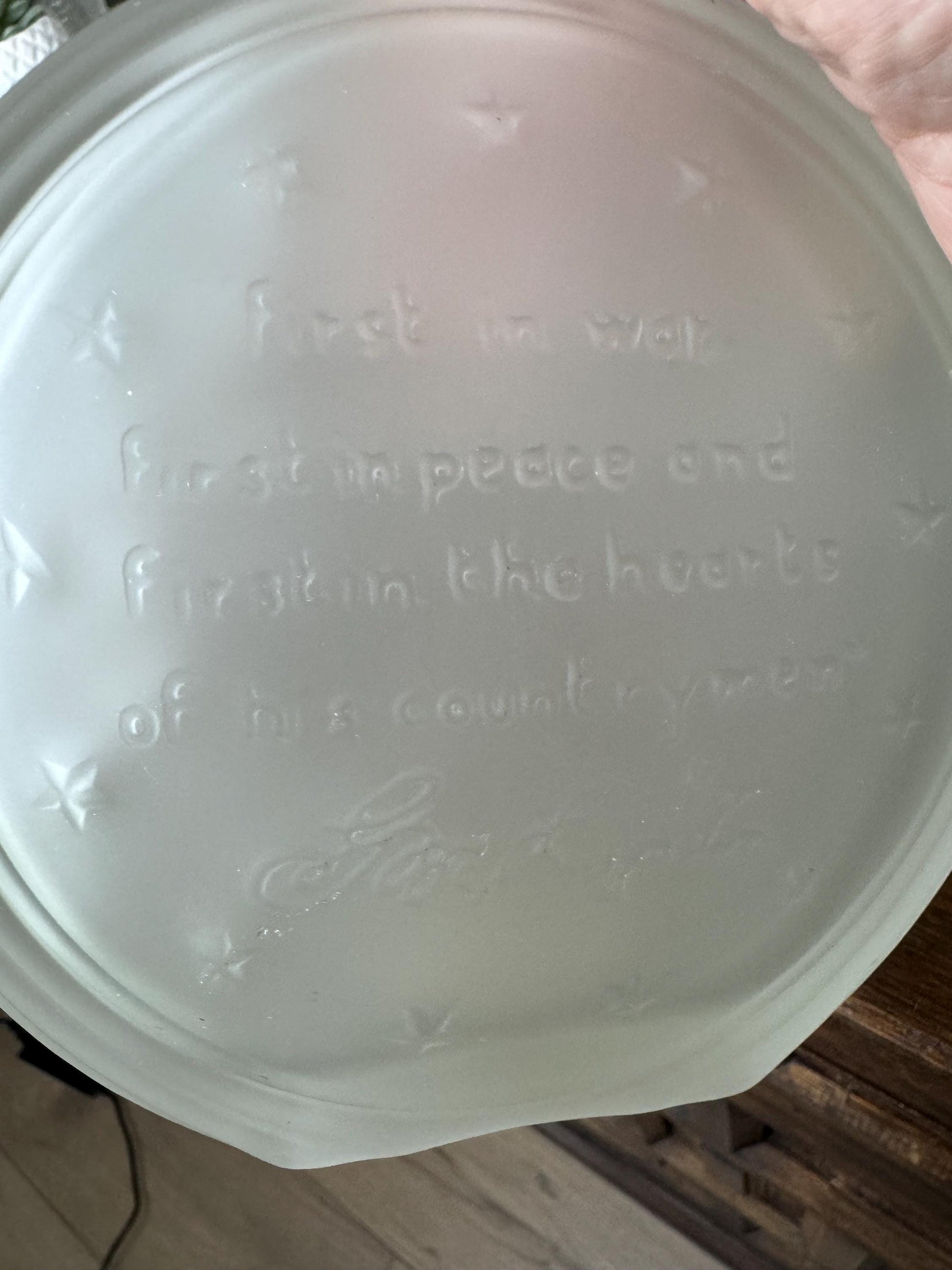 Vintage Frosted Wheaton Glass George Washington Commemorative Bottle- READ FULL DESCRIPTION