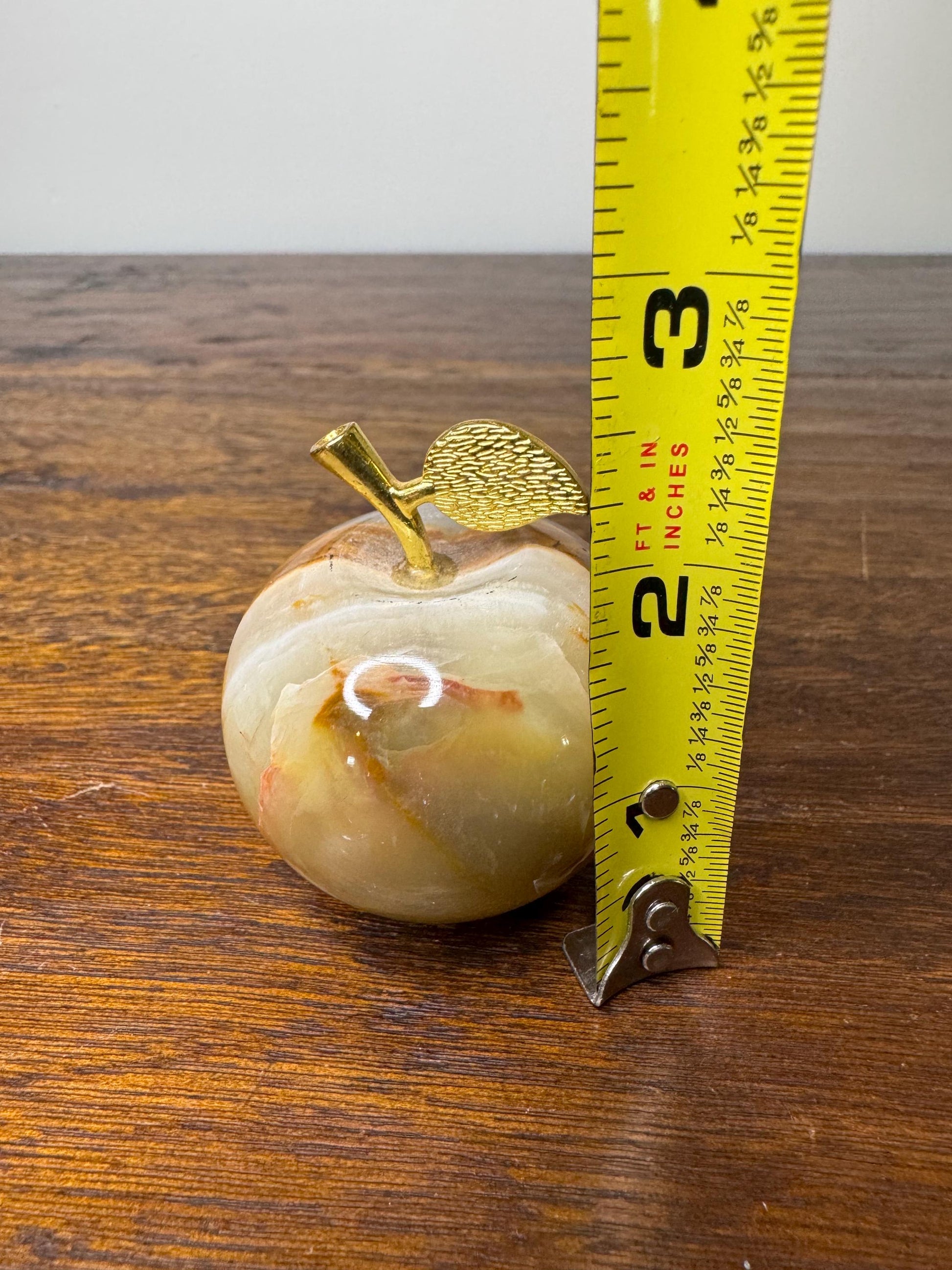 Solid Onyx Apple with Gold Tone Stem and Leaf