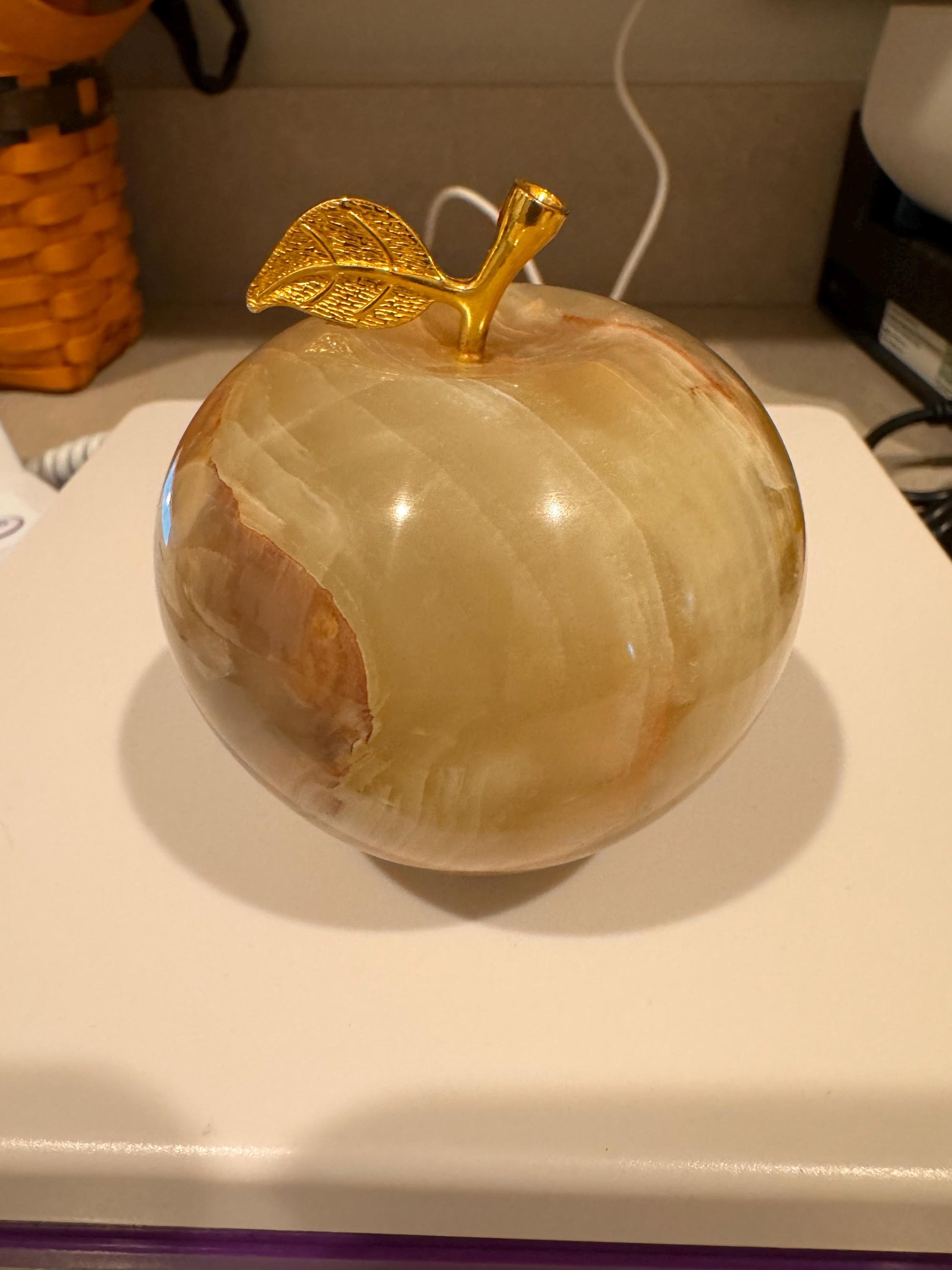 Solid Onyx Apple with Gold Toned Stem