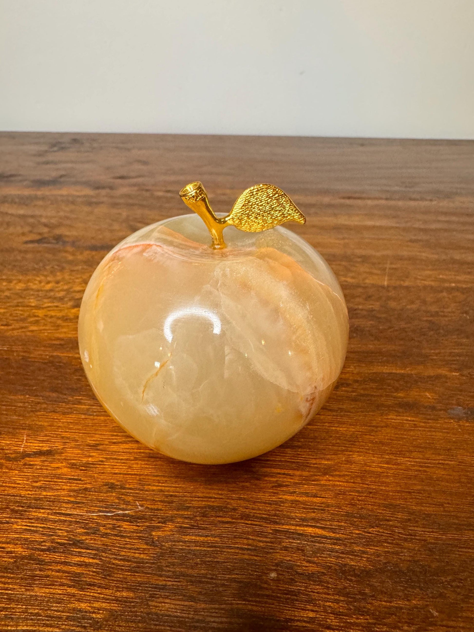 Solid Onyx Apple with Gold Toned Stem
