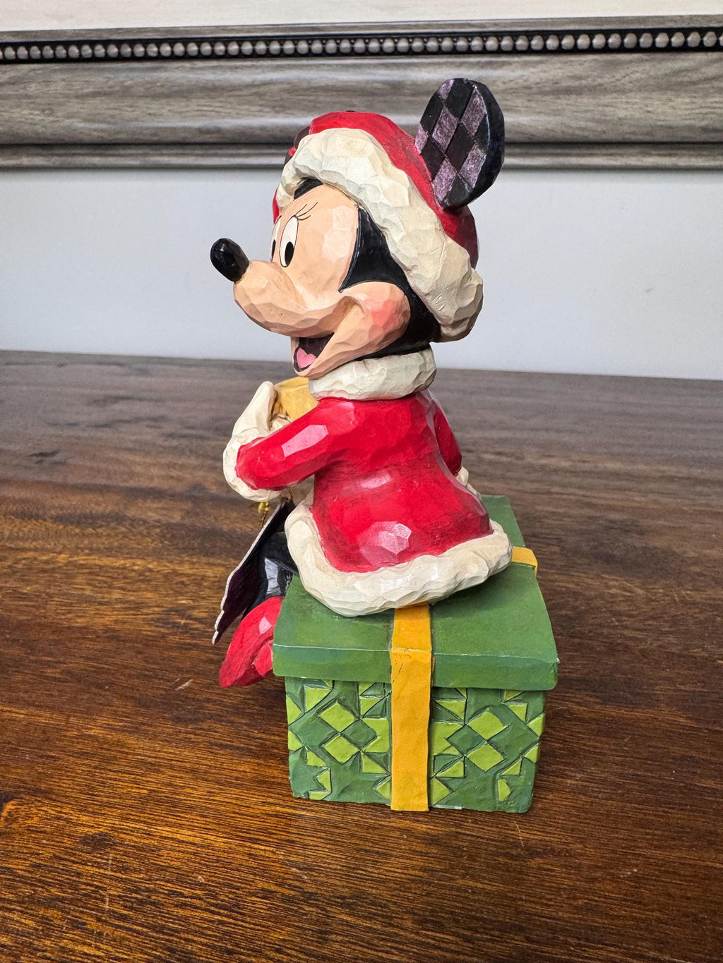 Enesco Disney Showcase Minnie Mouse “Chocolate Delight” w/ Orginal Box