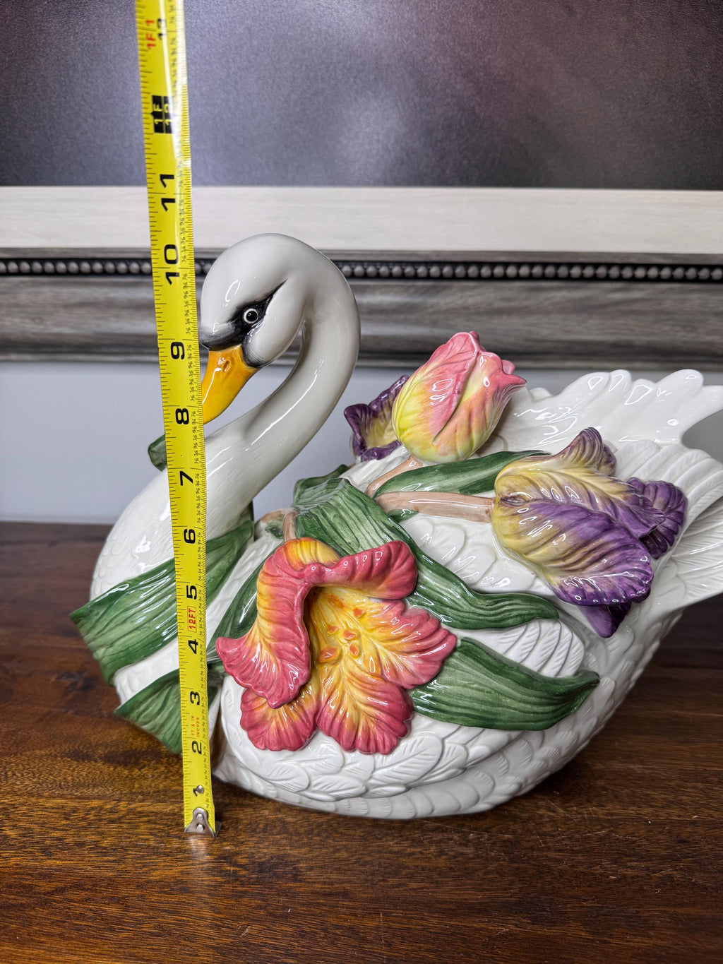 Vintage Fitz and Floyd Tulip Swan Tureen. NO LADEL