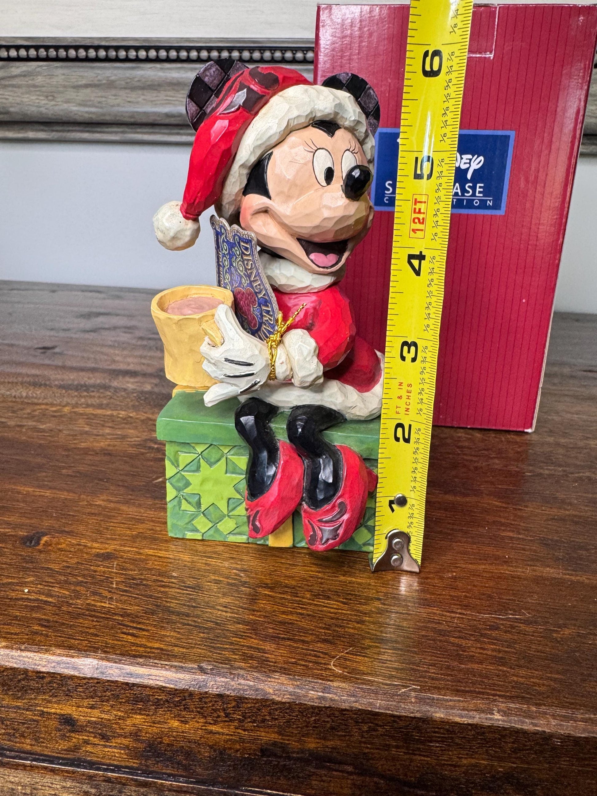 Enesco Disney Showcase Minnie Mouse “Chocolate Delight” w/ Orginal Box