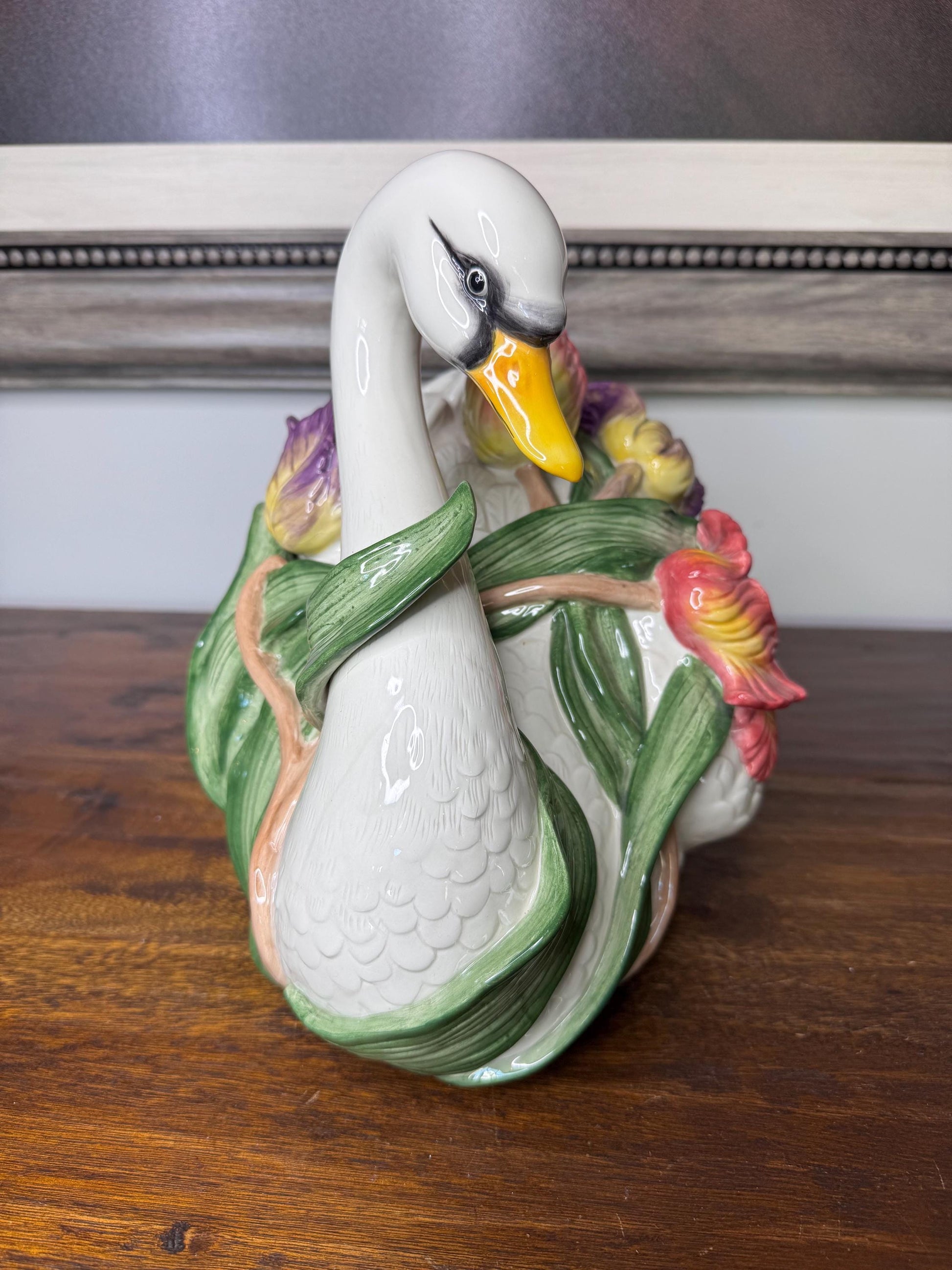 Vintage Fitz and Floyd Tulip Swan Tureen. NO LADEL