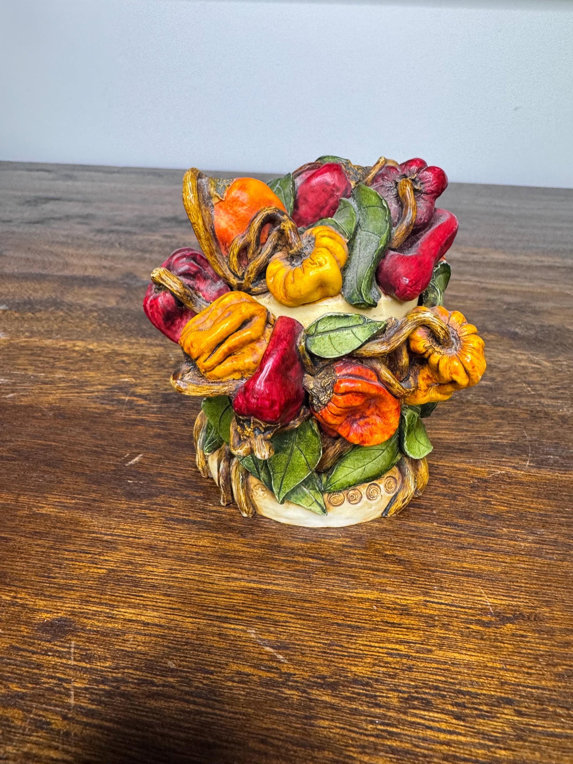 1999 Harmony Kingdom Lord Byron’s Harmony Garden “Hot Pepper” Treasure Box