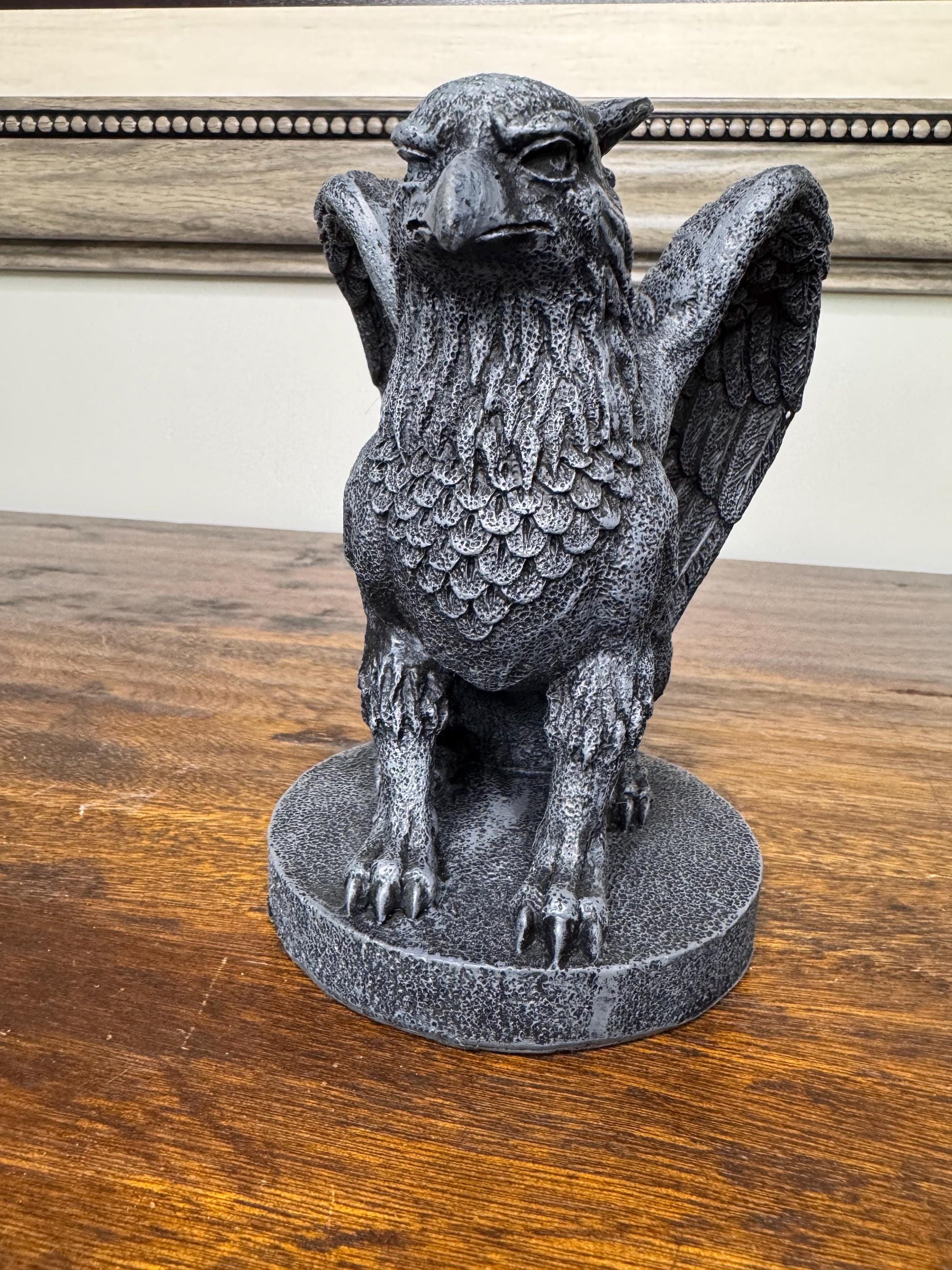 Brand NIB Griffin Gargoyle Figurine