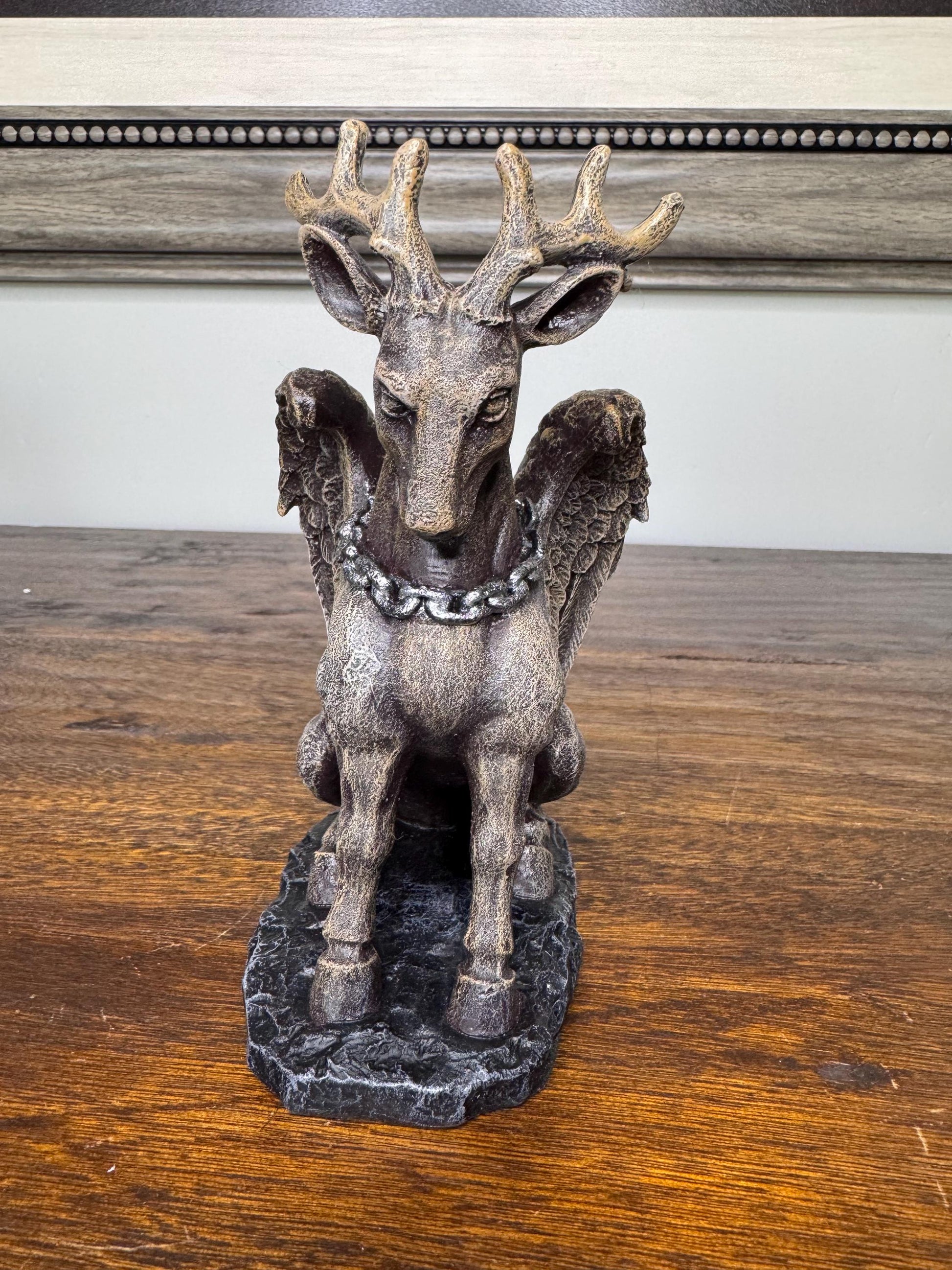 Brand NIB Stag Forest Gargoyle Figurine