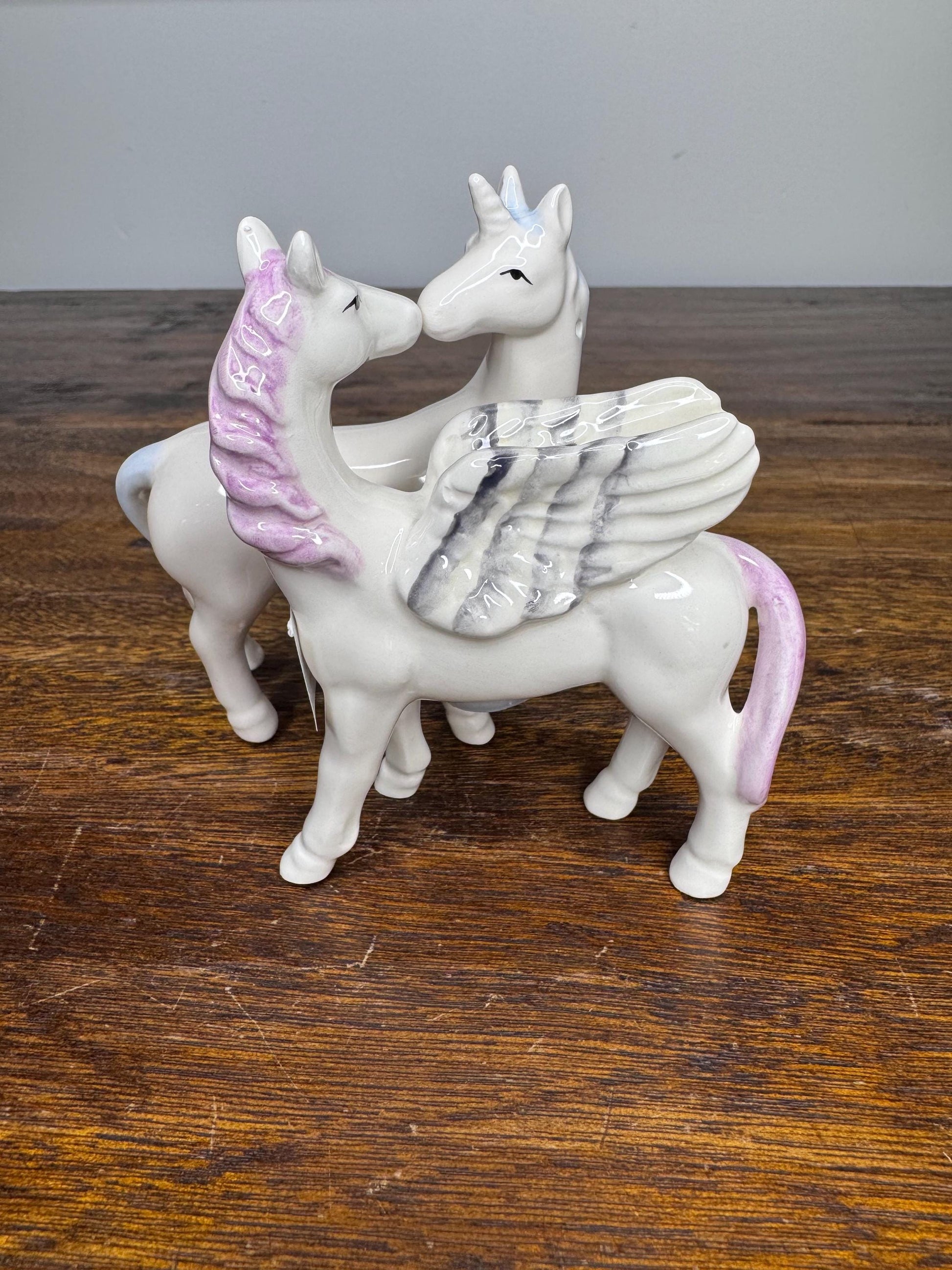 NIB Kissing Unicorn Salt and Pepper Shakers