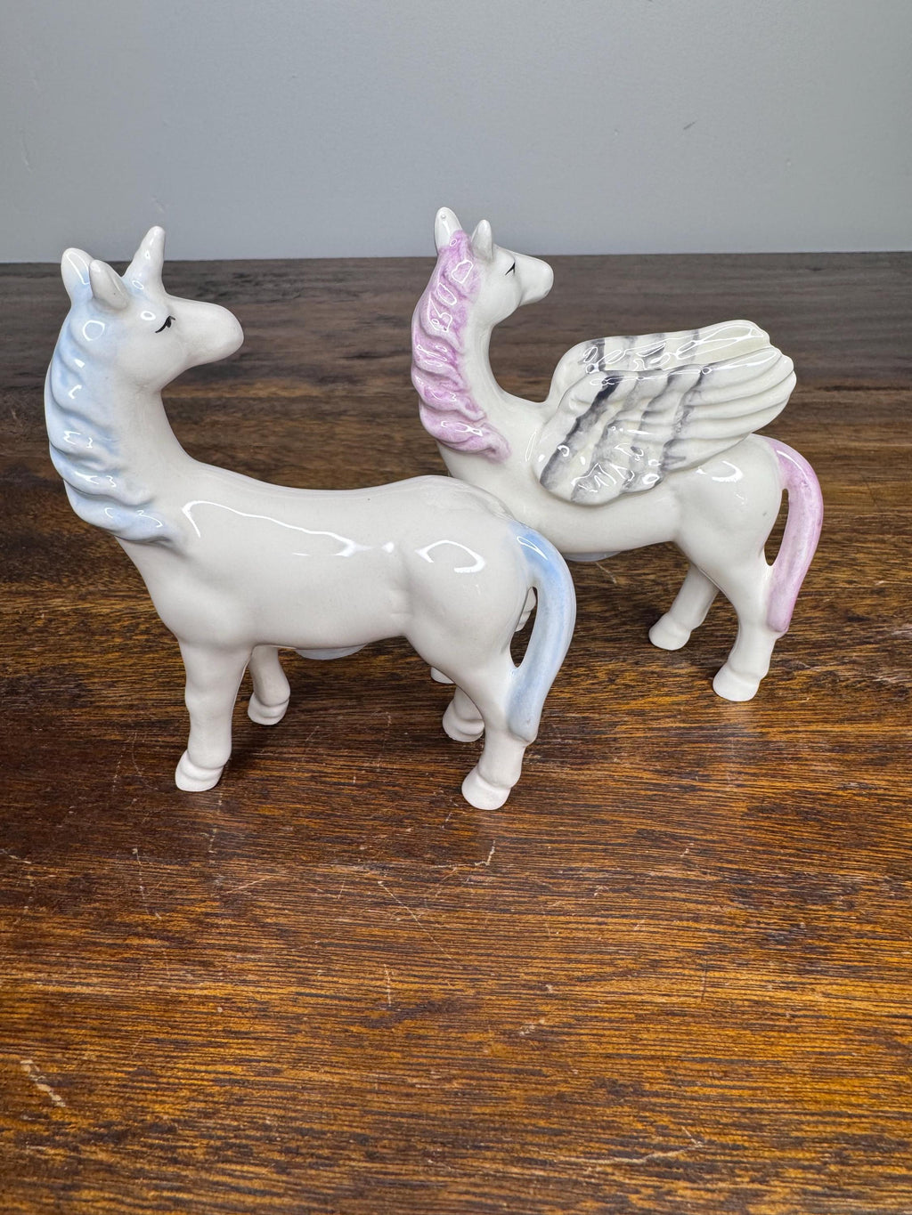 NIB Kissing Unicorn Salt and Pepper Shakers