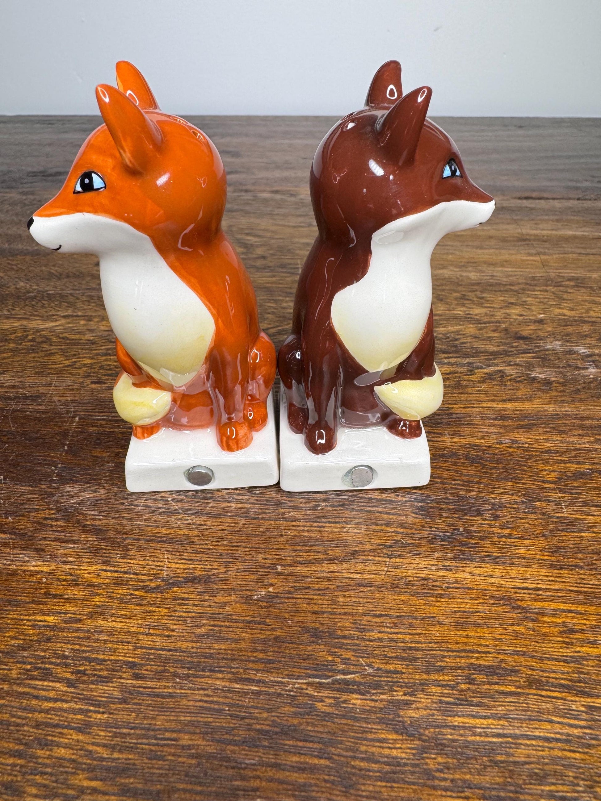NIB Cheeky Fox Salt and Pepper Shakers