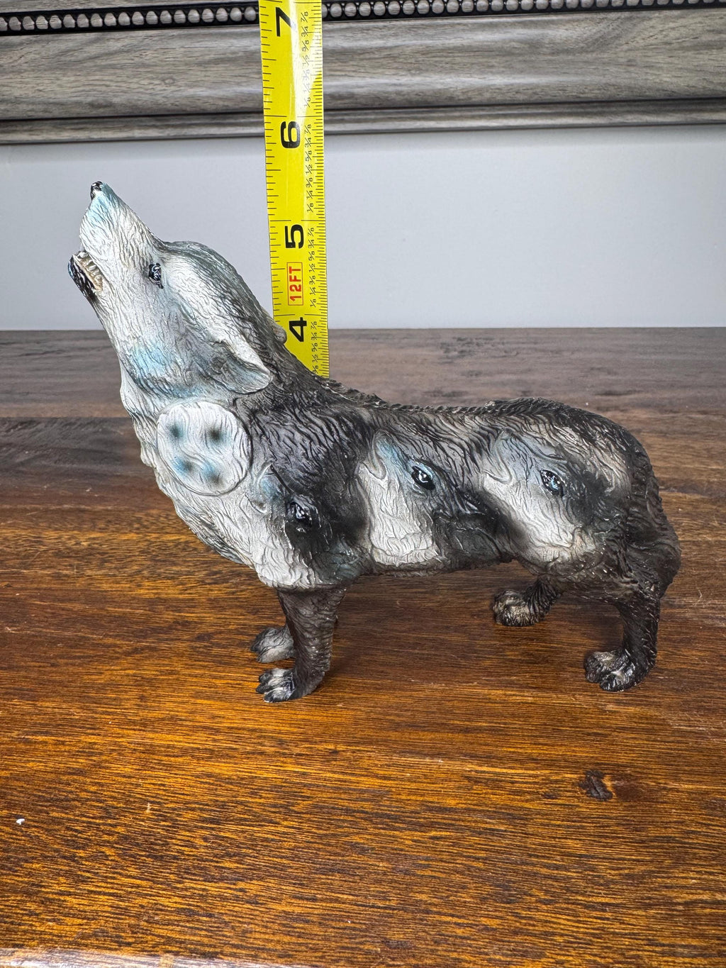 NIB Wolf Spirit Howling Wolf Figurine