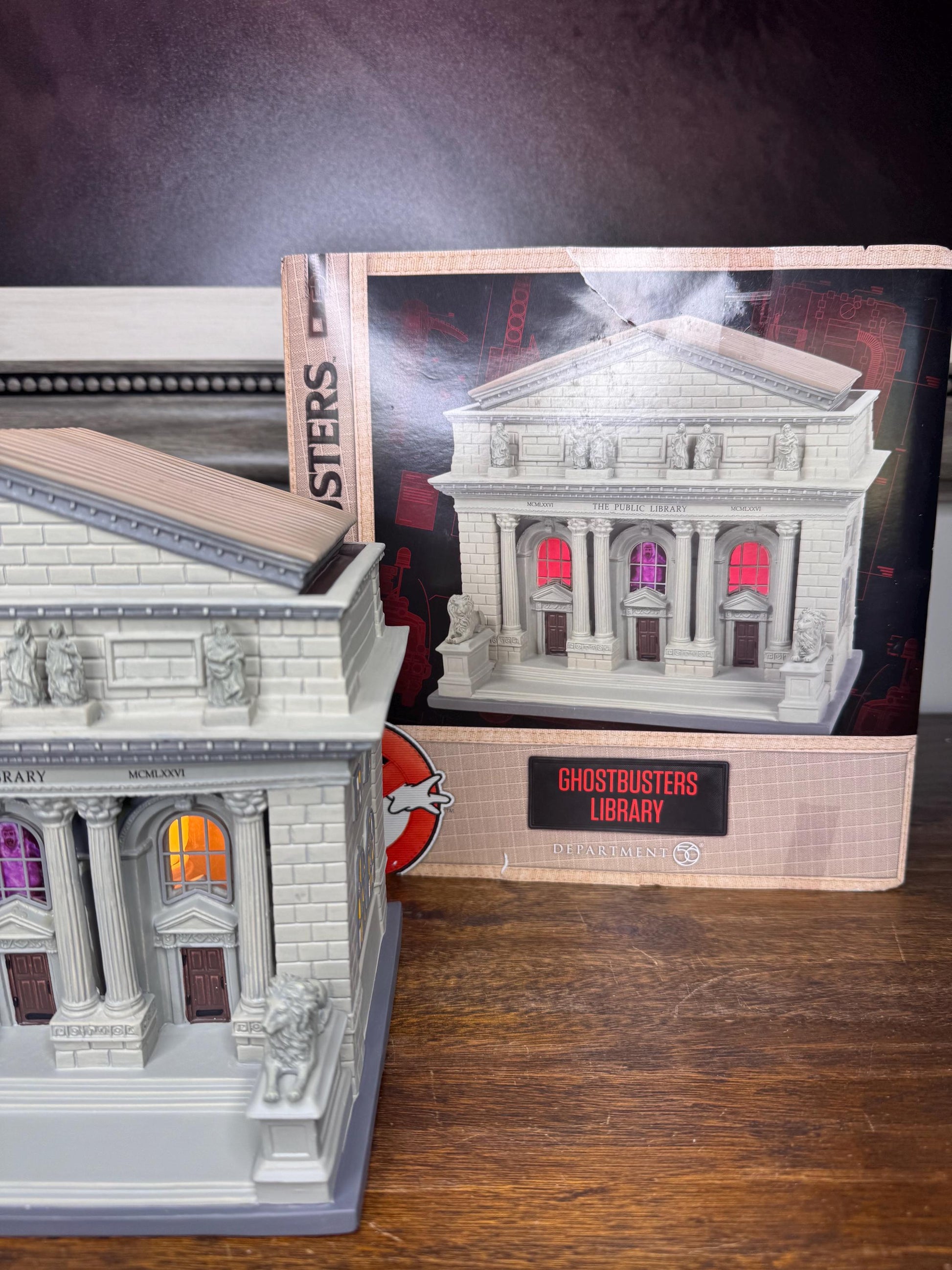 Dept 56 Ghostbusters Public Library w/ Original Box