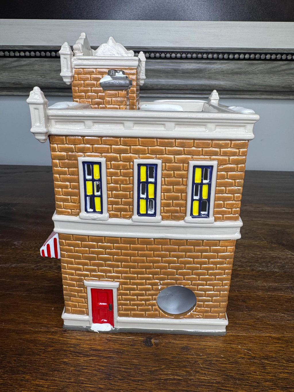 Retired Dept 56 Snow Village Coca Cola Corner Drugstore w/ Original Box